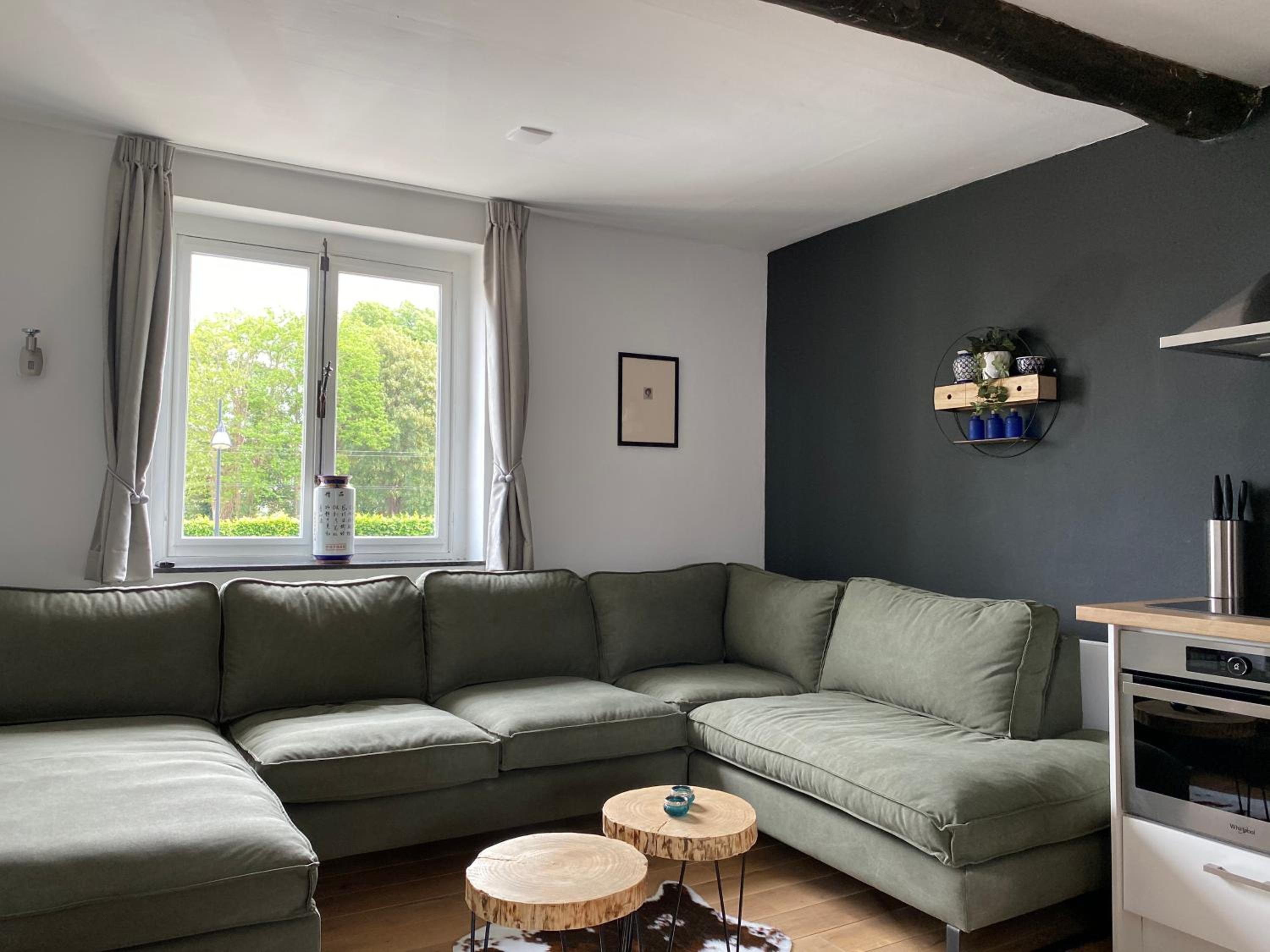 Authentic Stays - 6p-apartment view 5