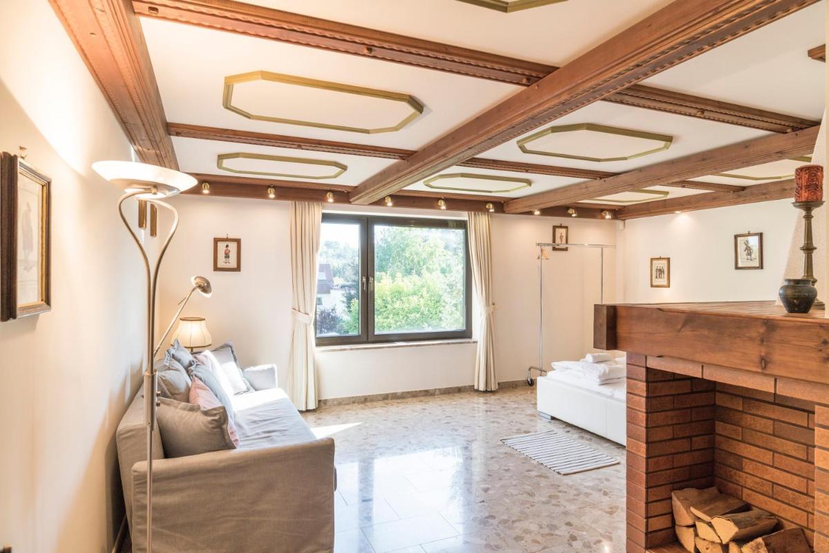 Yes, it is RETRO - Big Villa with Indoor Pool