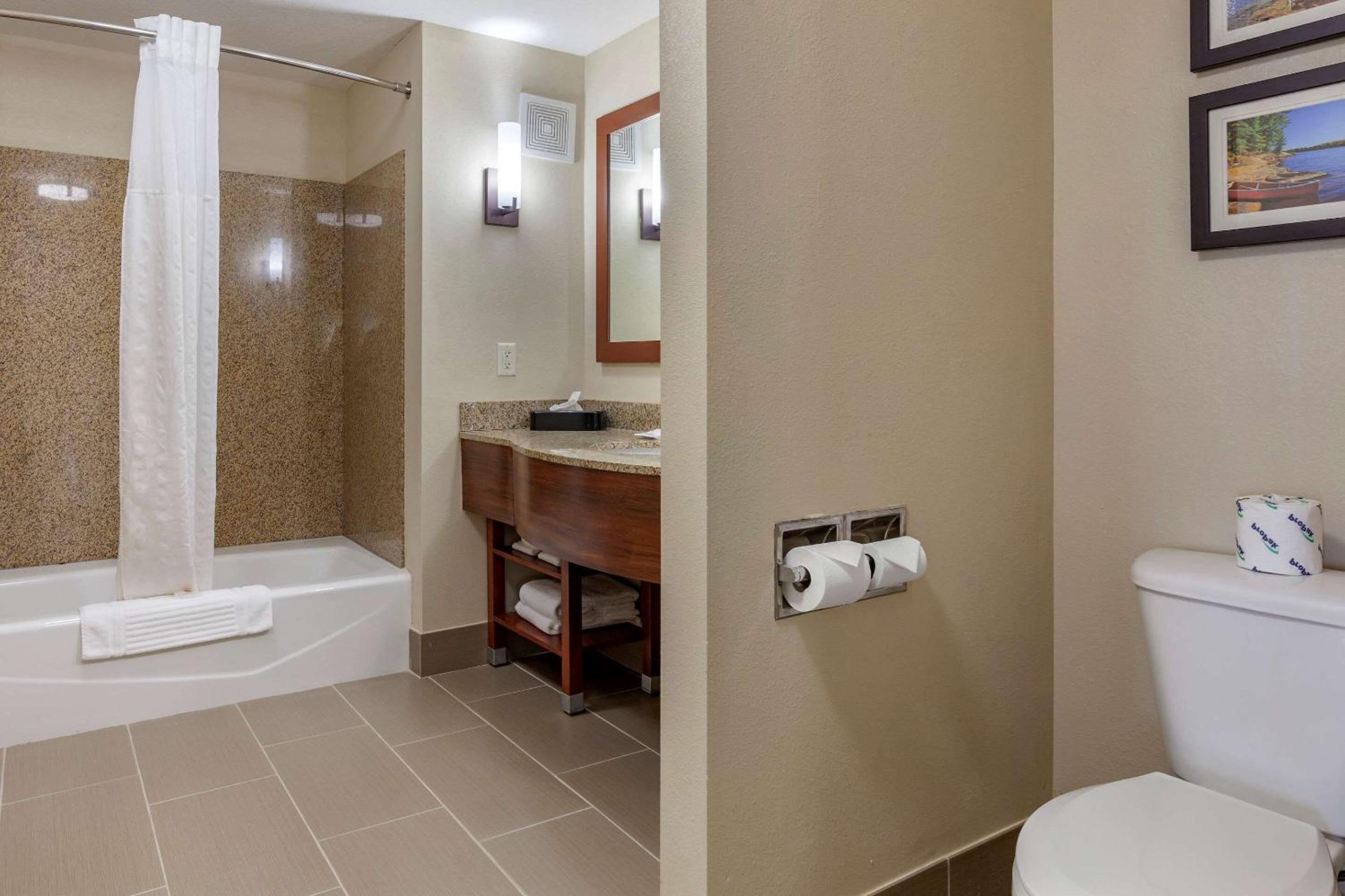 Comfort Suites Oshkosh West