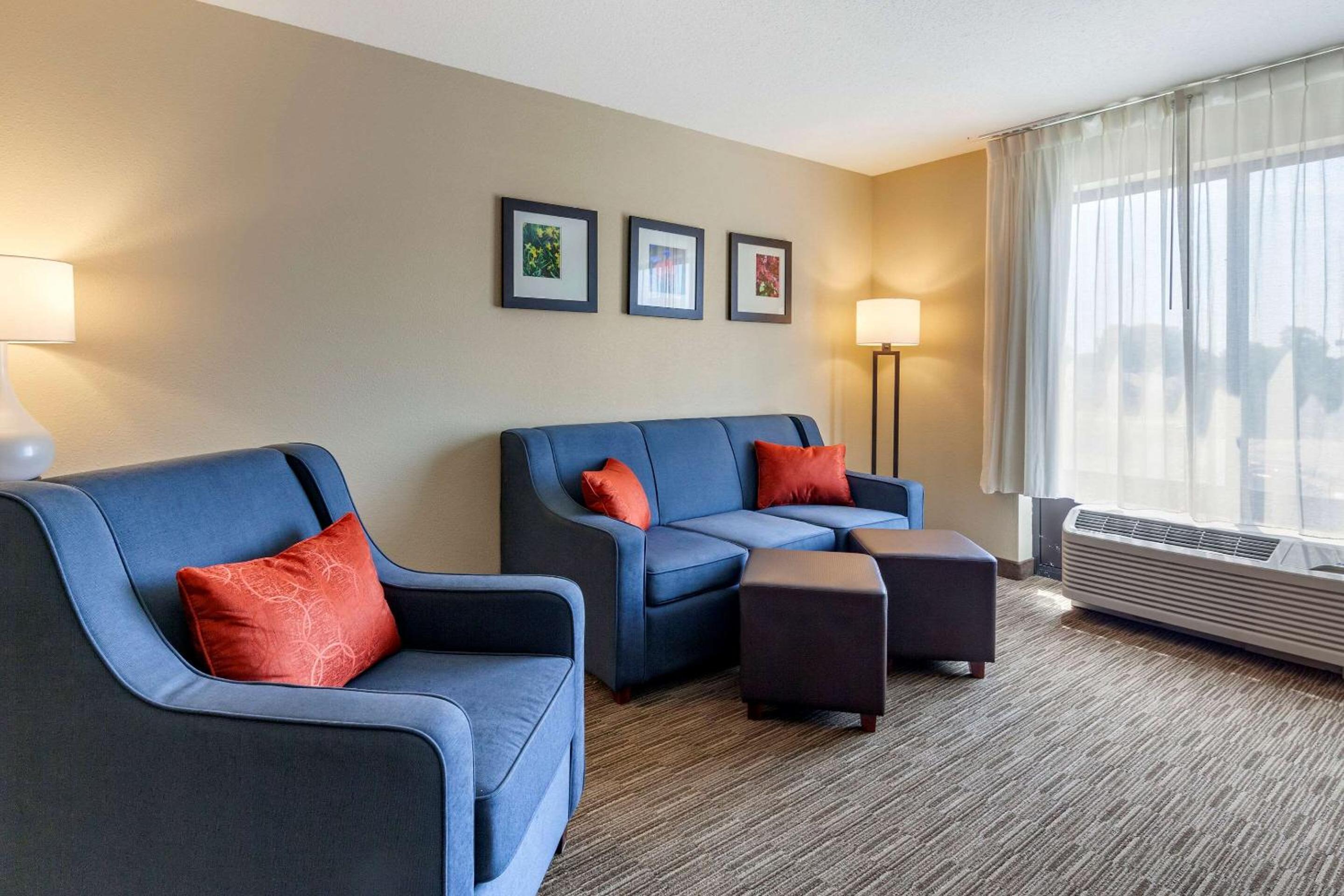 Comfort Suites Oshkosh West