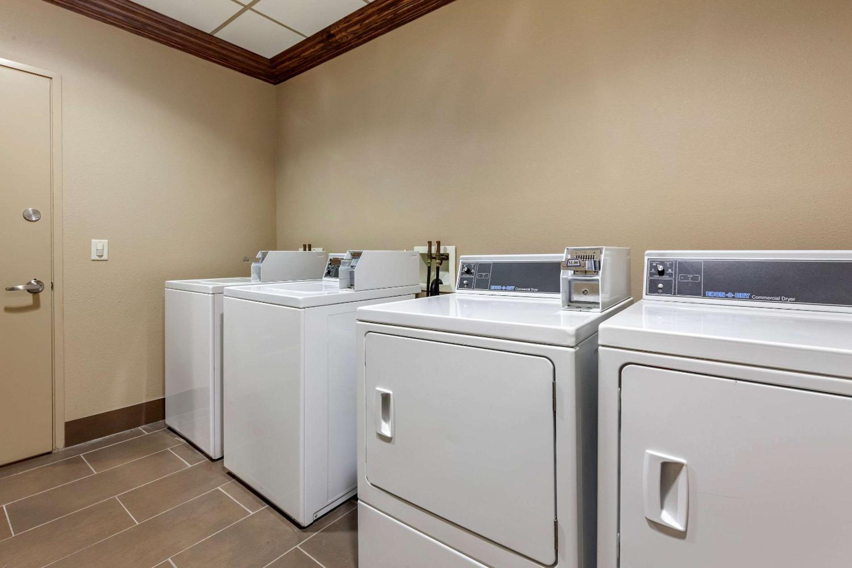 Comfort Suites Oshkosh West