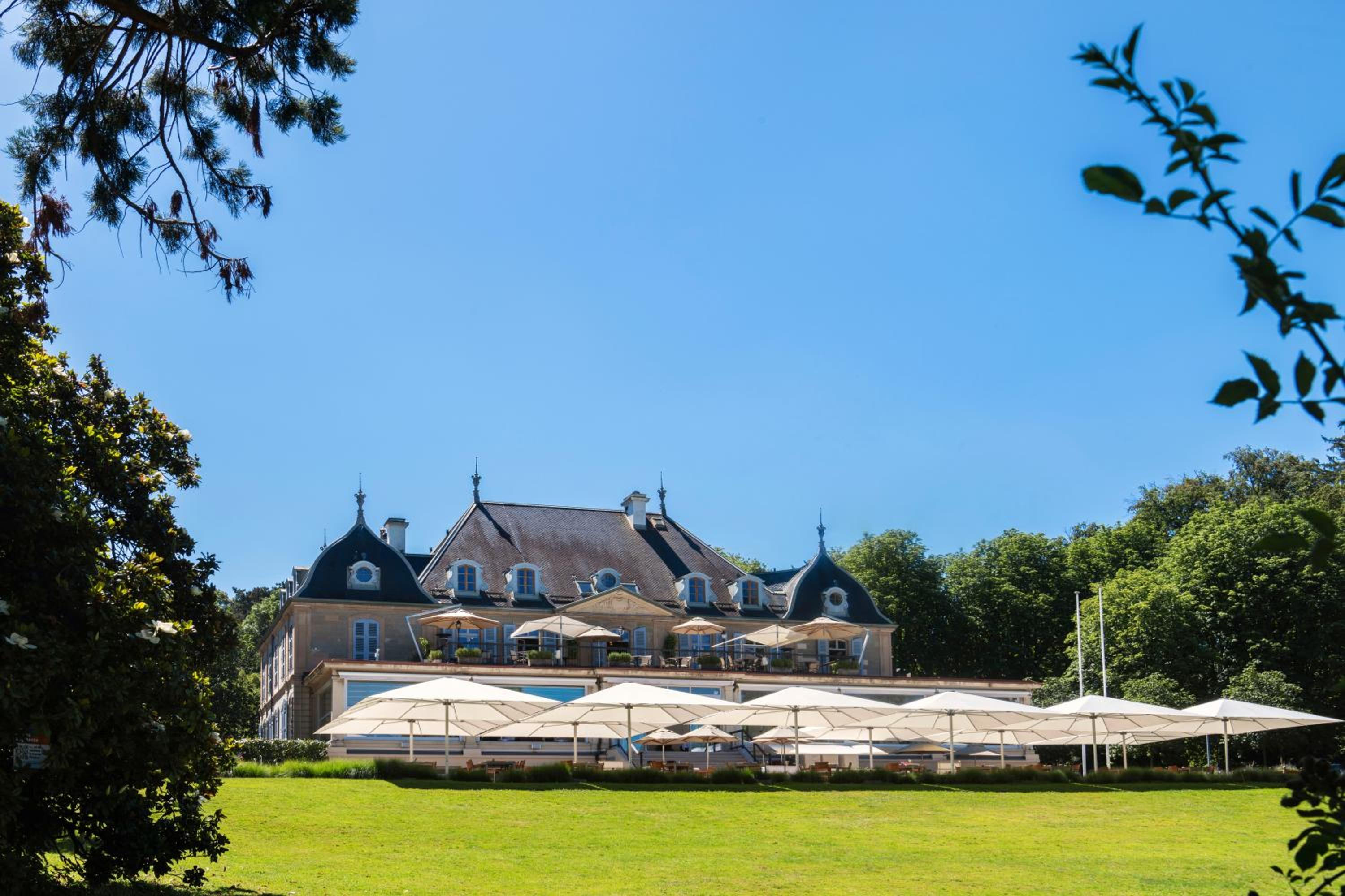 Hotel Hôtel Résidence Parc des Eaux Vives