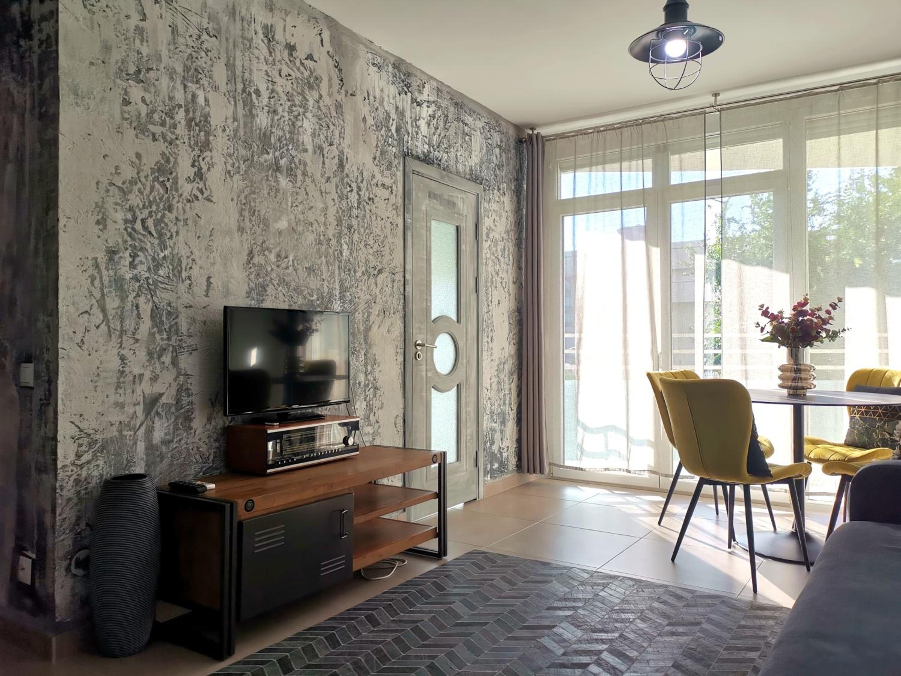 Caraway Apartment Oradea view 3