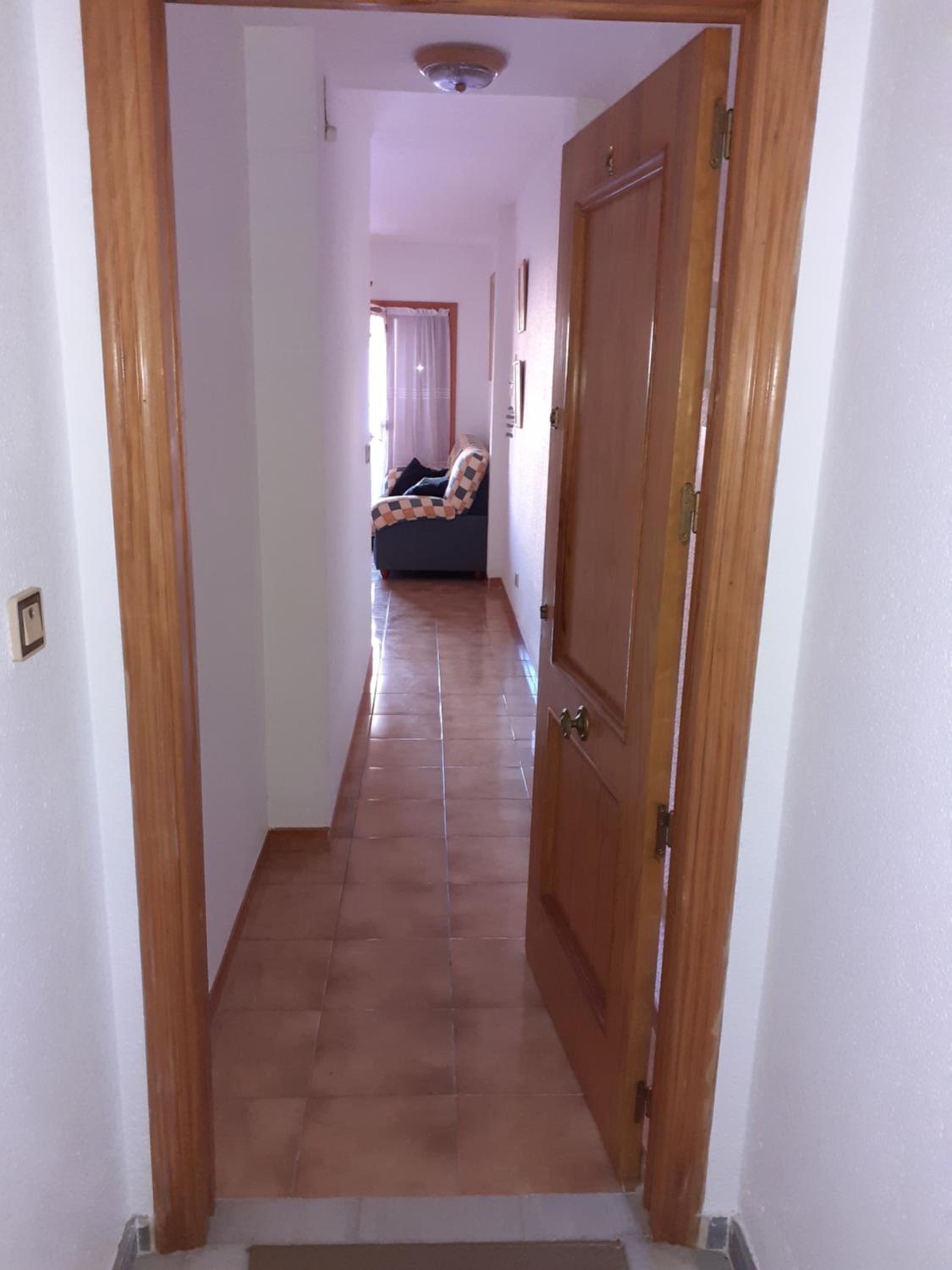 Apartamento Santa Pola, en Playa del Tamarit con piscina. view 4