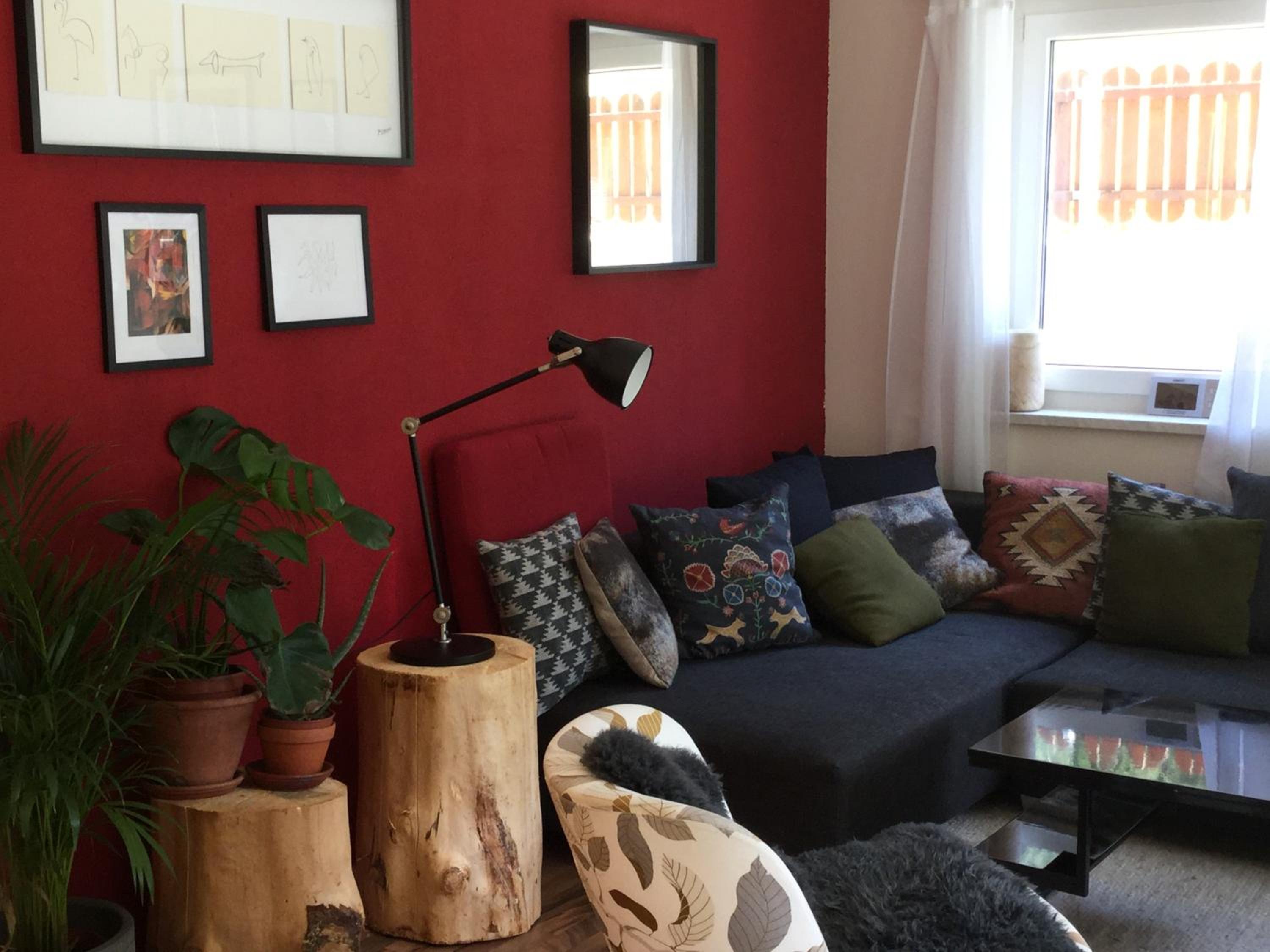 Ferienhaus Alpen Lodge und die Gams