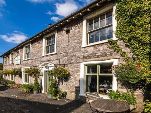 Shepton Mallet Vacations - The Oakhill Inn - Property Image 1