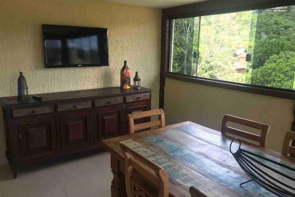 Búzios Geriba bela vista churrasqueira e piscina