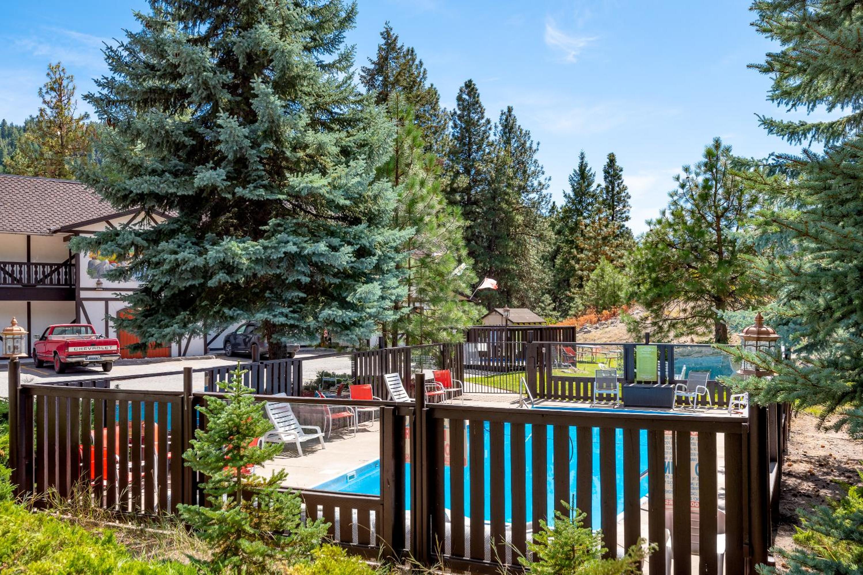 Alpine Rivers Inn