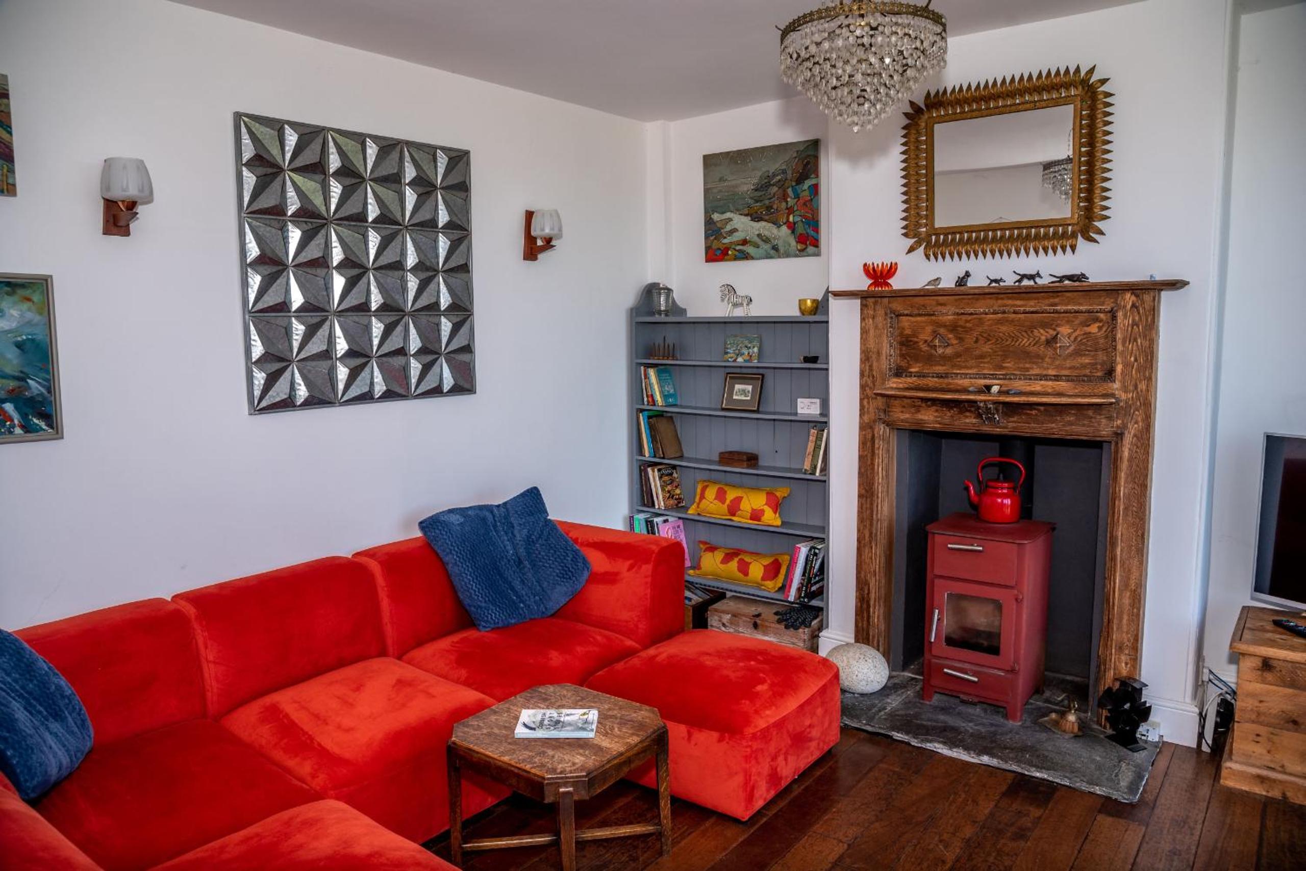 Finest Retreats - Western Watch - Sea Views, Pets Accepted, Sleeps 6 view 2