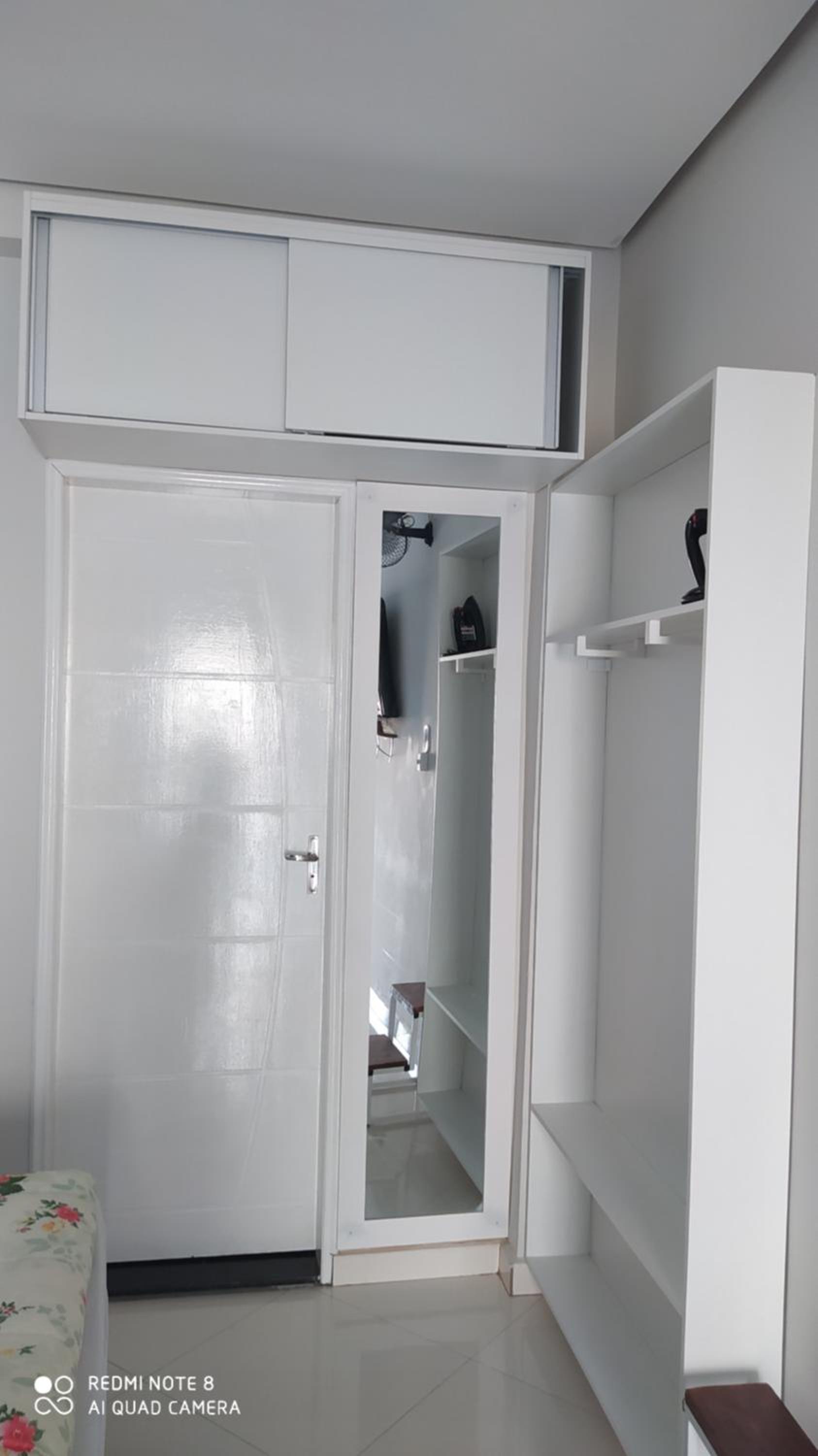 Flat familiar com ar,wi fi,cozinha e garagem