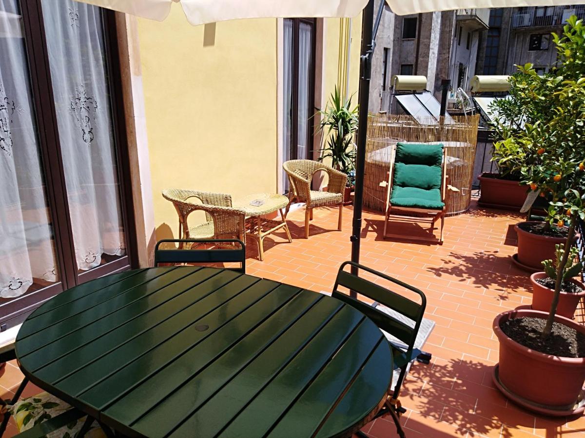 L'oasi di Sofia Appartamento Turistico Etnea Cavour Bellini view 2