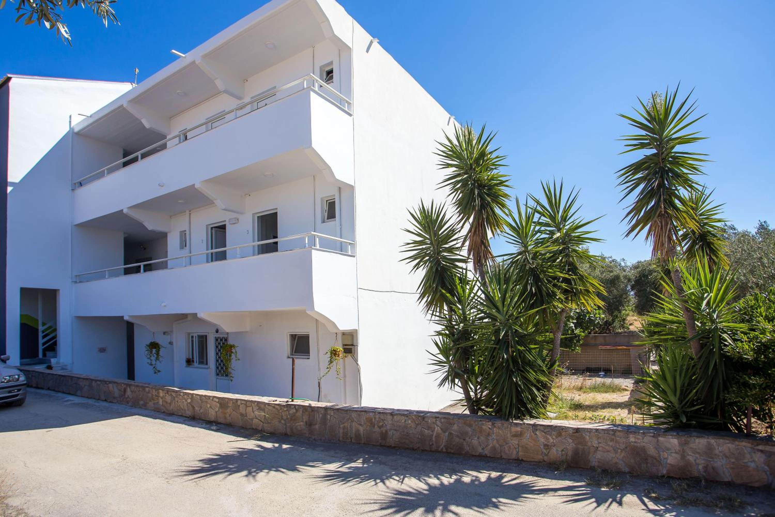 Hotel Kampus living Studios & Suites - Image 1