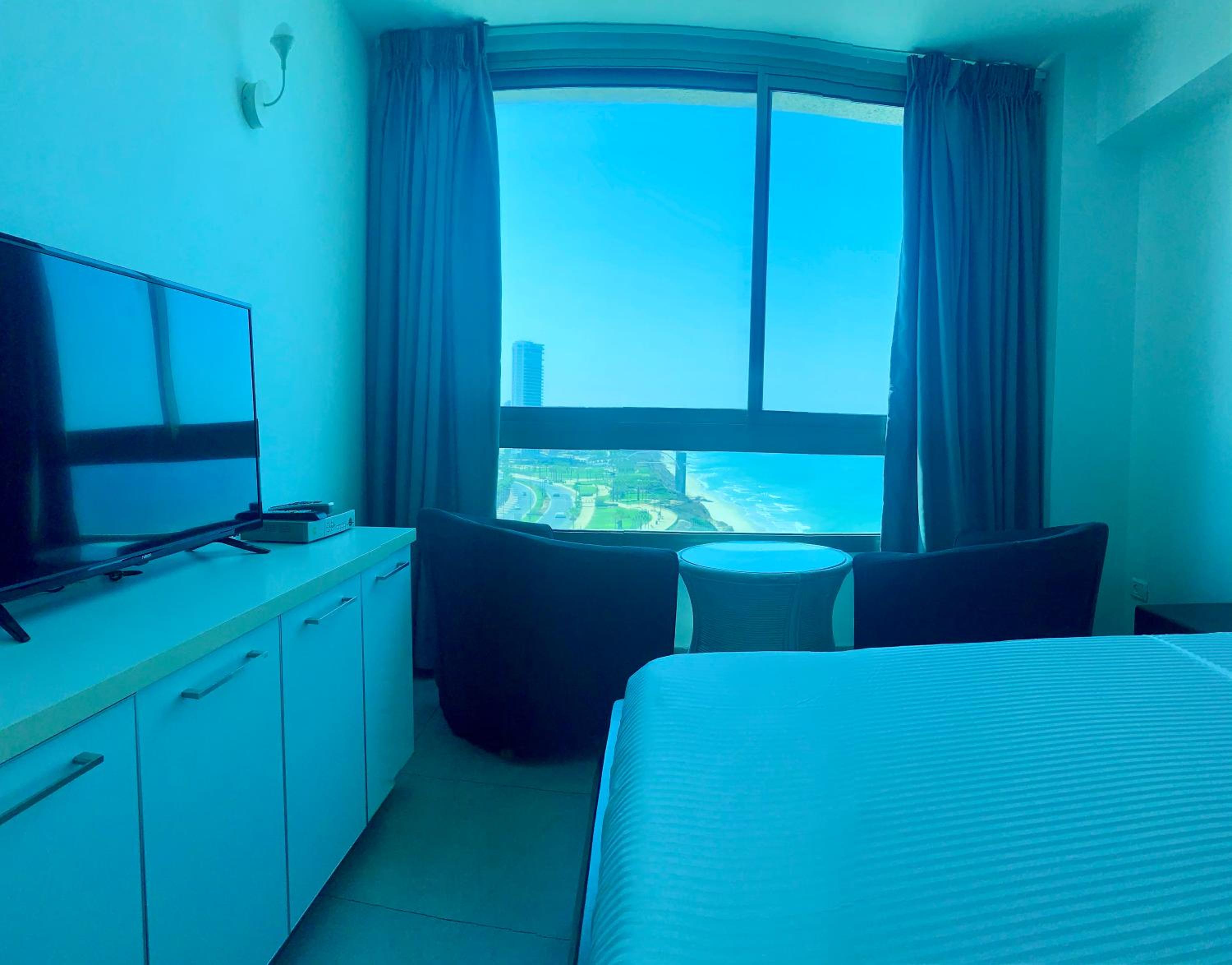 Sea Breeze Apartments
