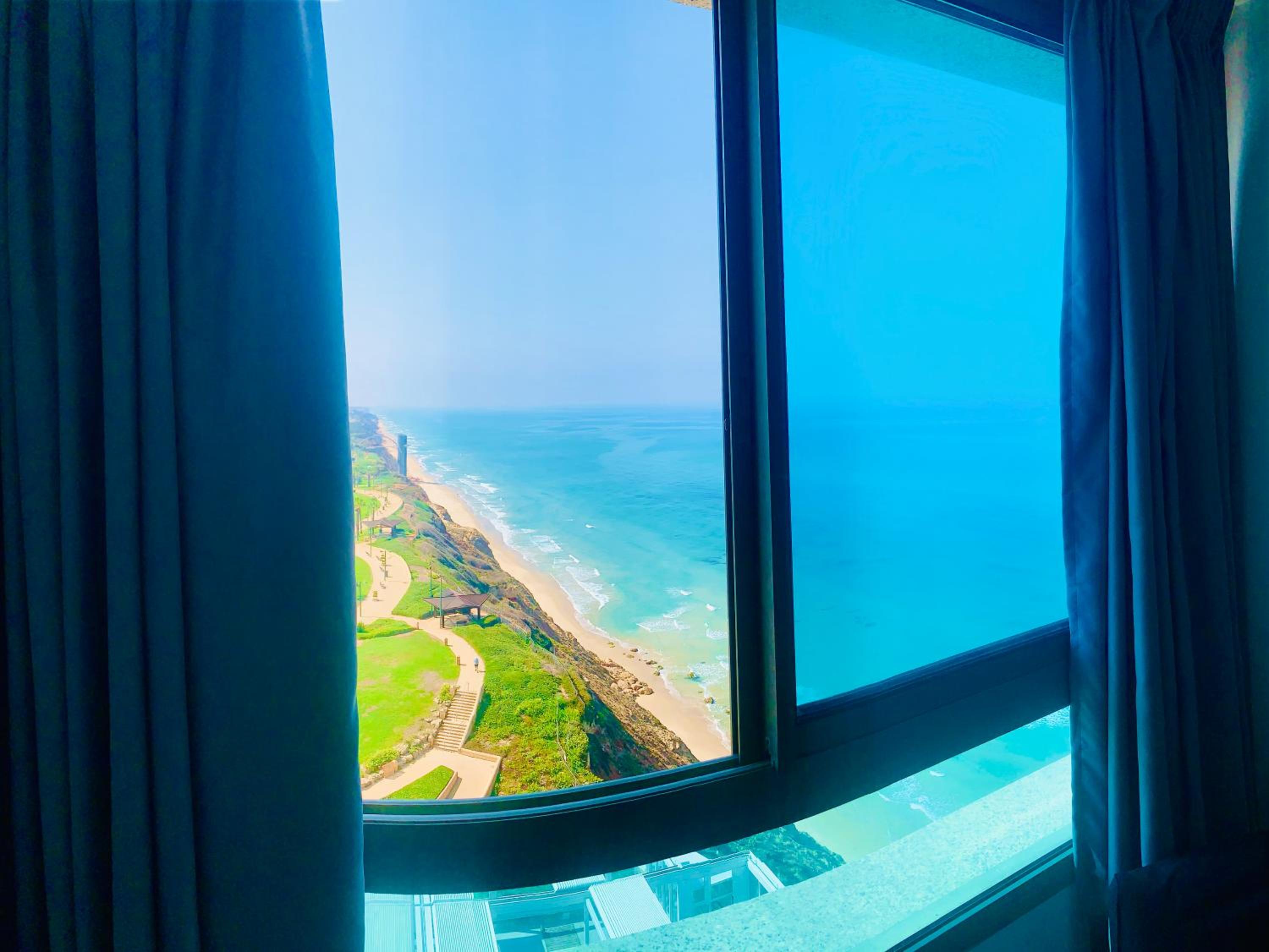 Sea Breeze Apartments