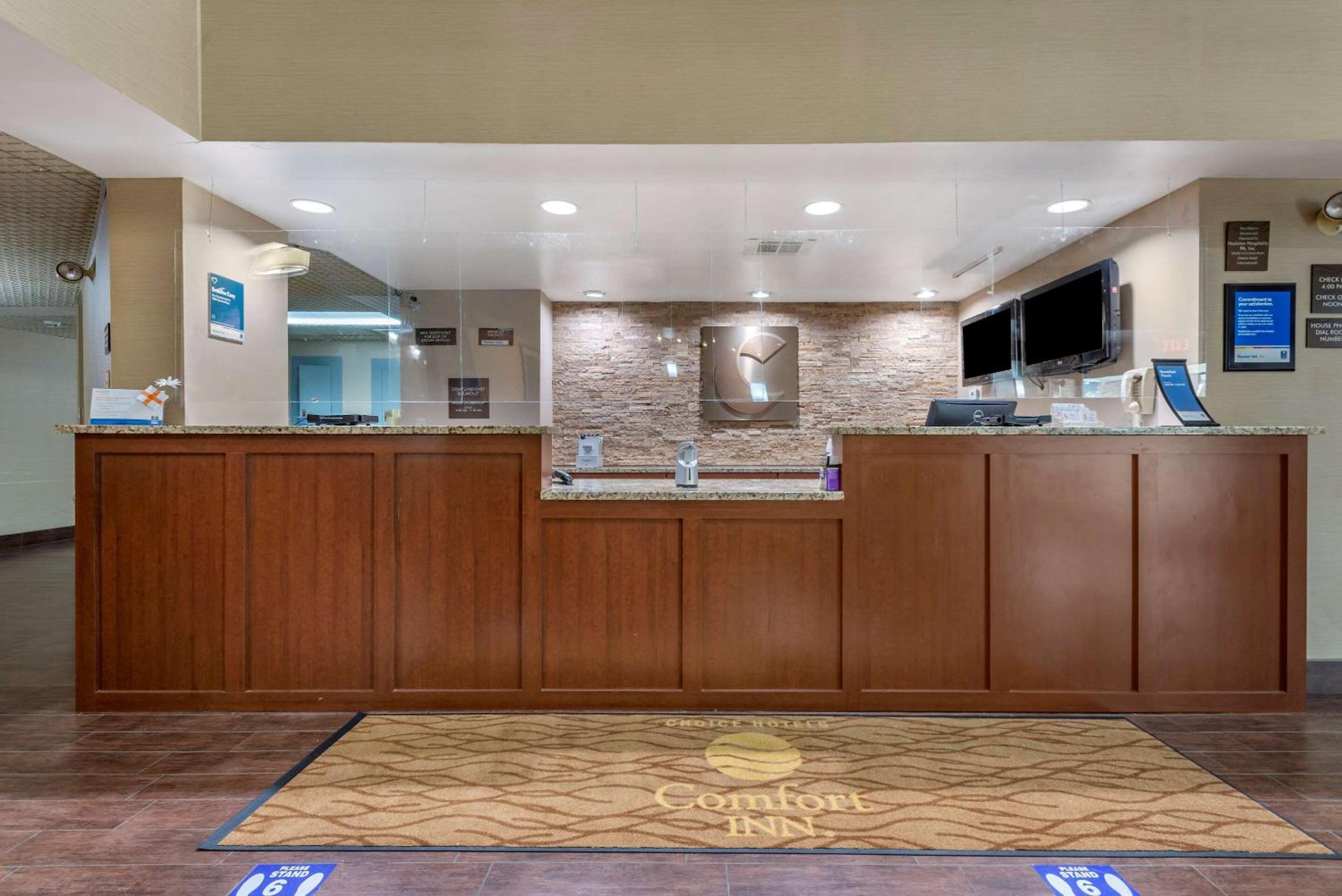 Comfort Inn West Hazleton view 3