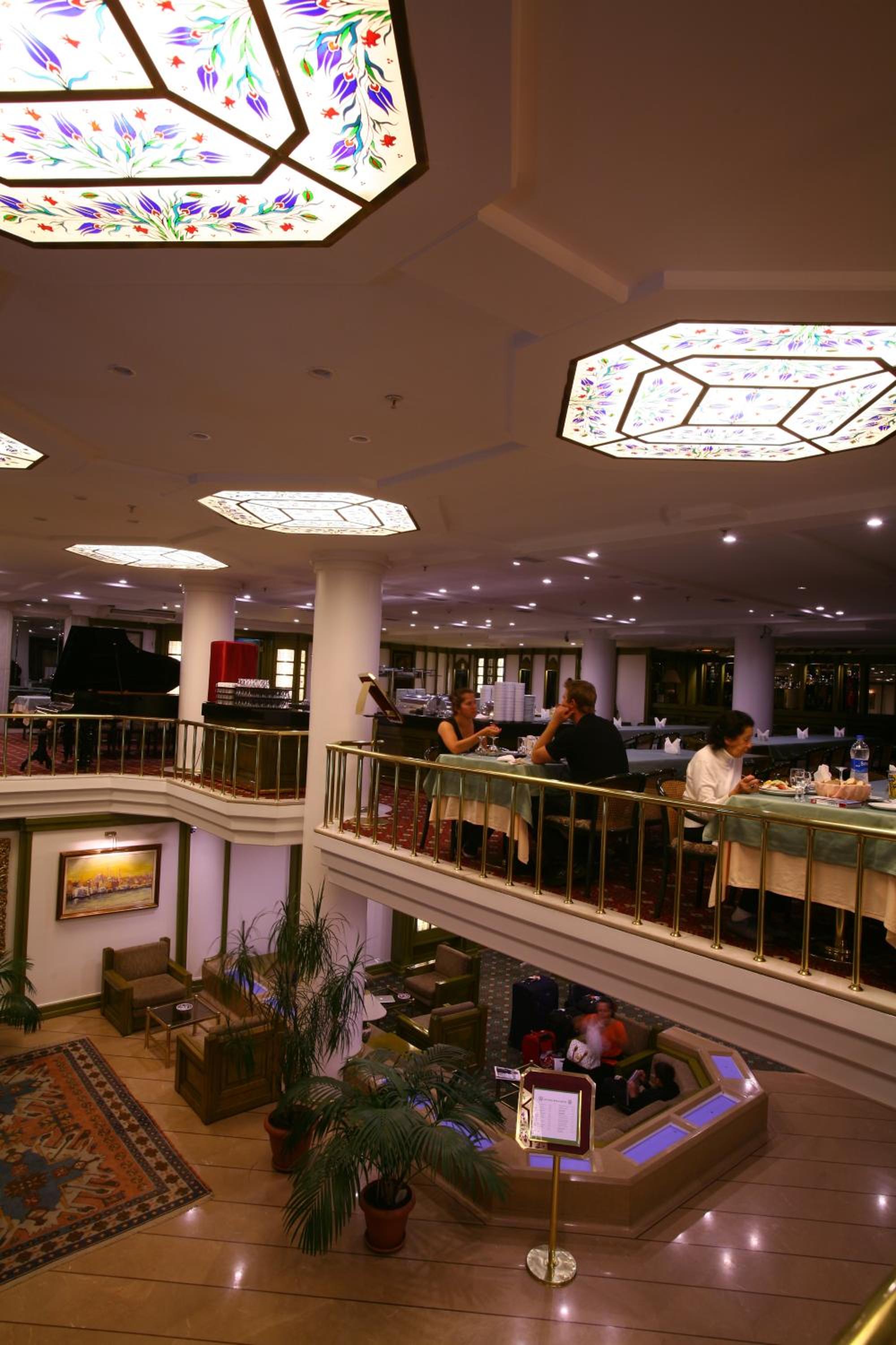 Istanbul Royal Hotel - Image 142