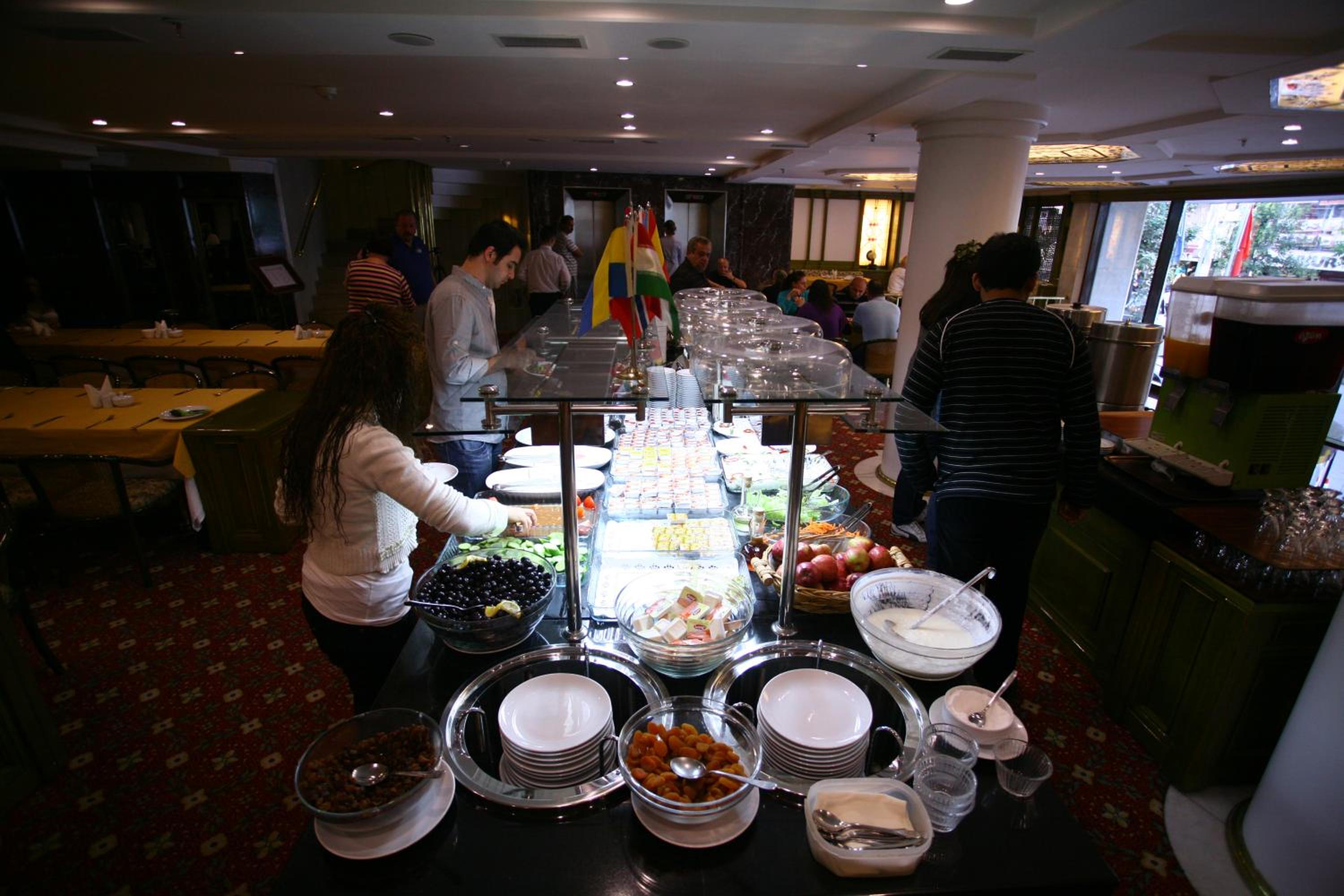 Istanbul Royal Hotel - Image 235