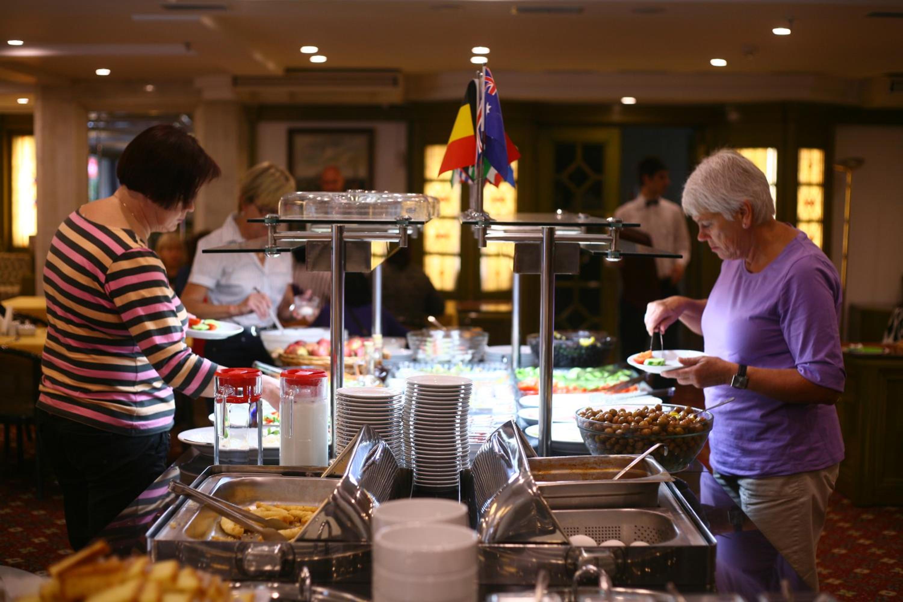 Istanbul Royal Hotel - Image 237