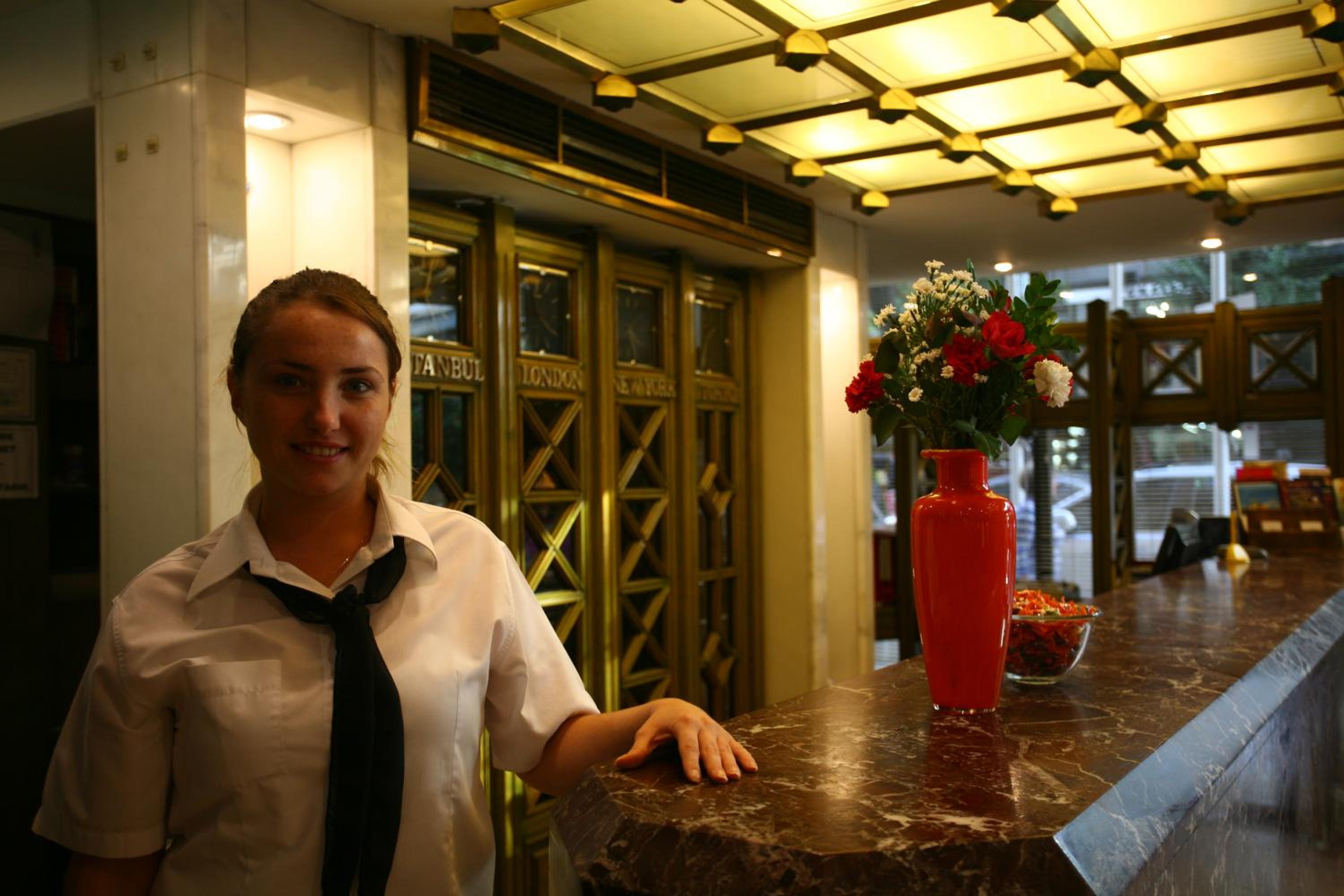 Istanbul Royal Hotel - Image 16