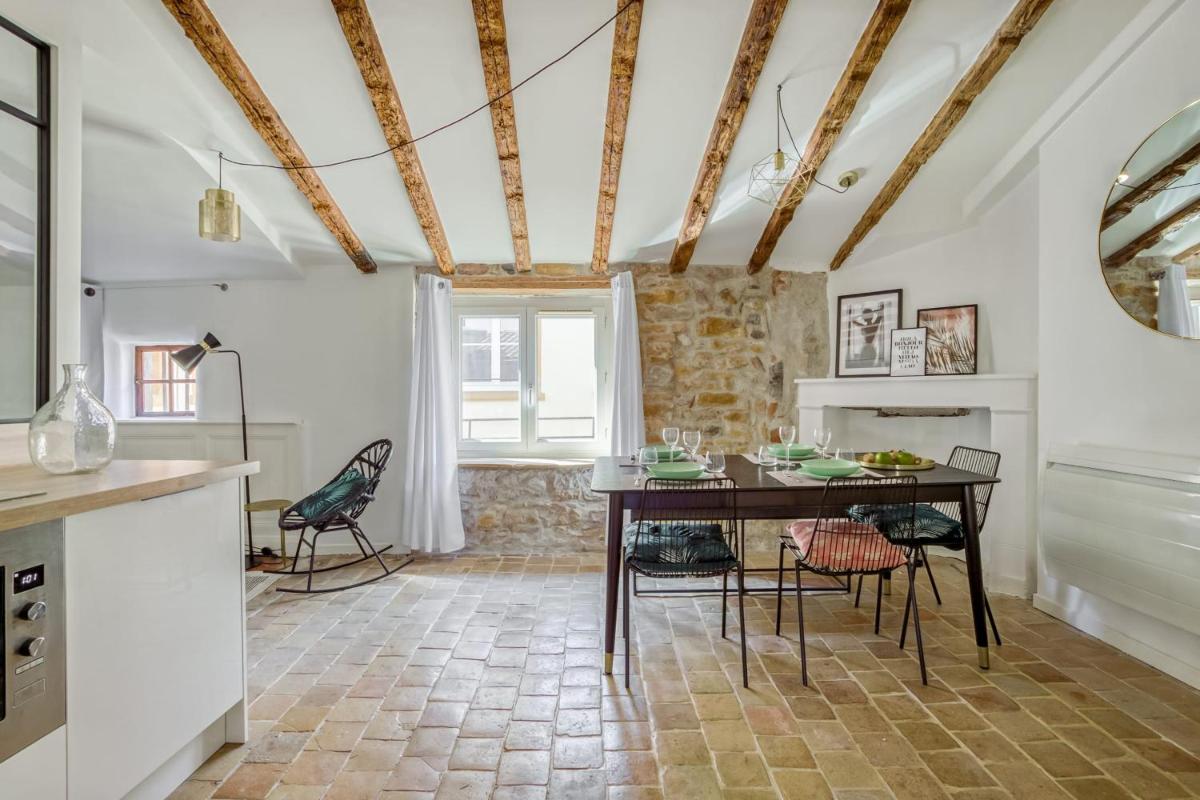 GuestReady - Sublime 2BR in the heart of Old Lyon view 2