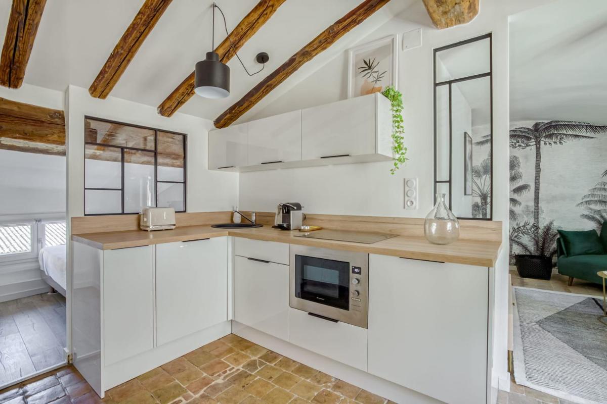 GuestReady - Sublime 2BR in the heart of Old Lyon view 3