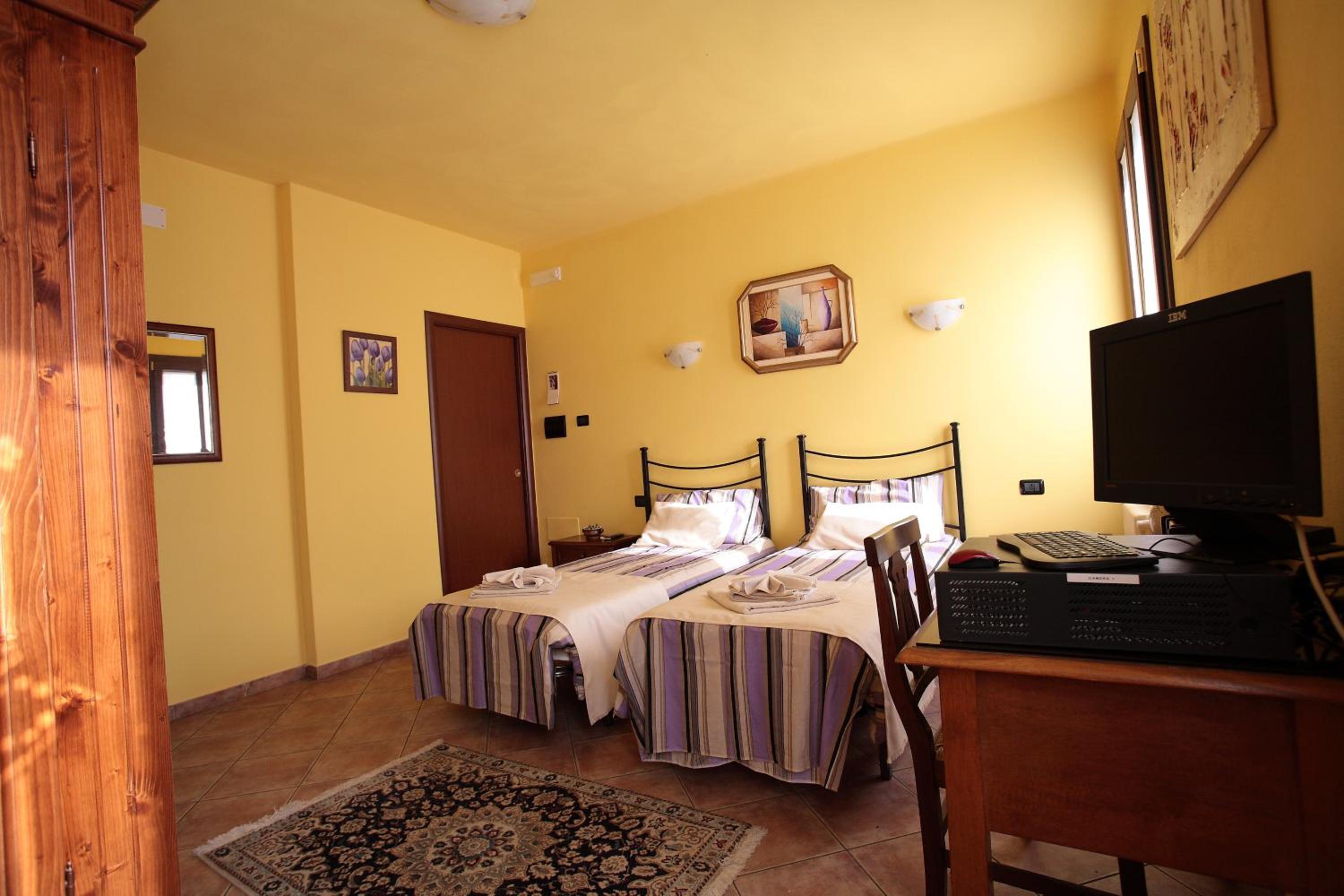 Casa di Campagna B&B La Corte Ferrara