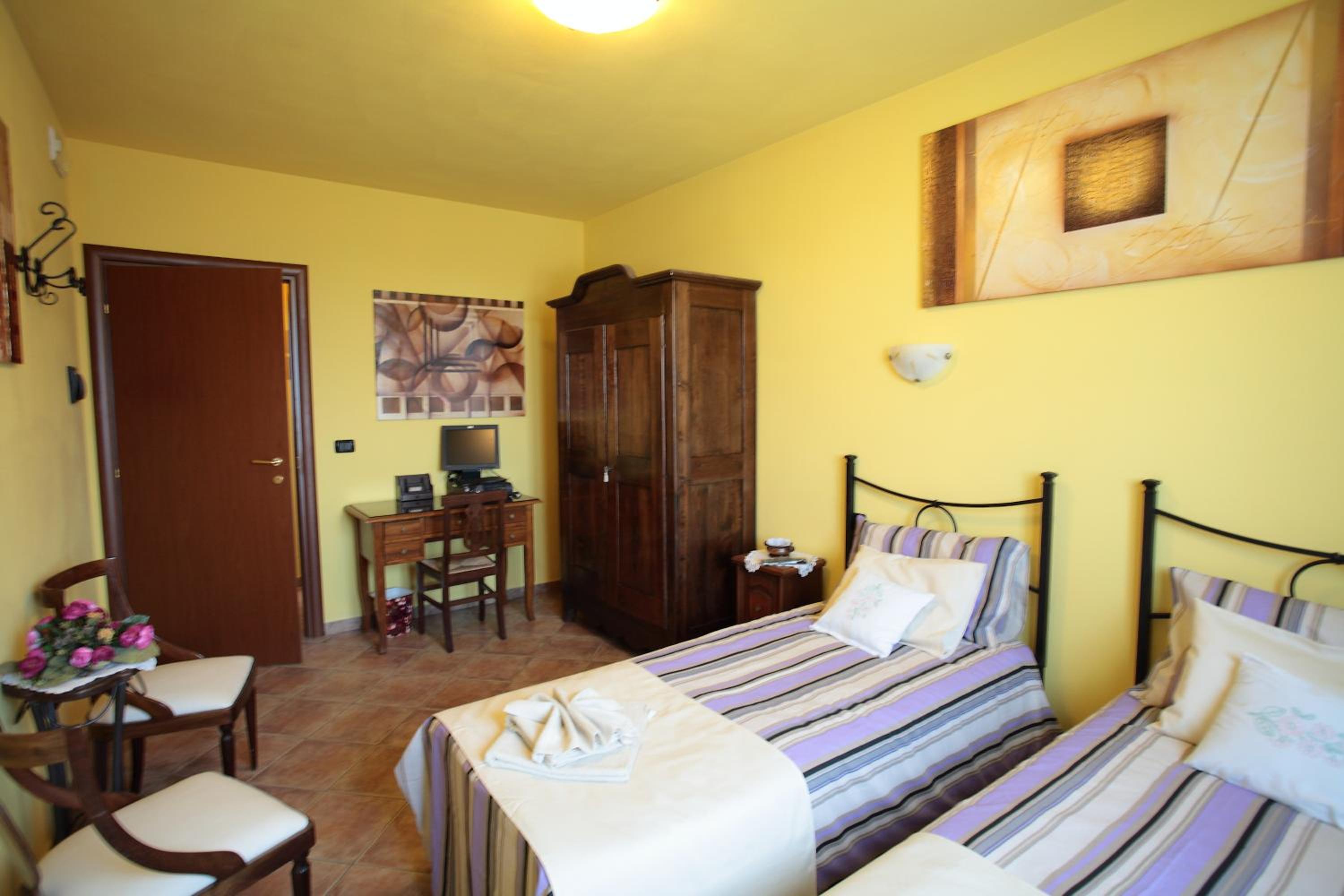 Casa di Campagna B&B La Corte Ferrara