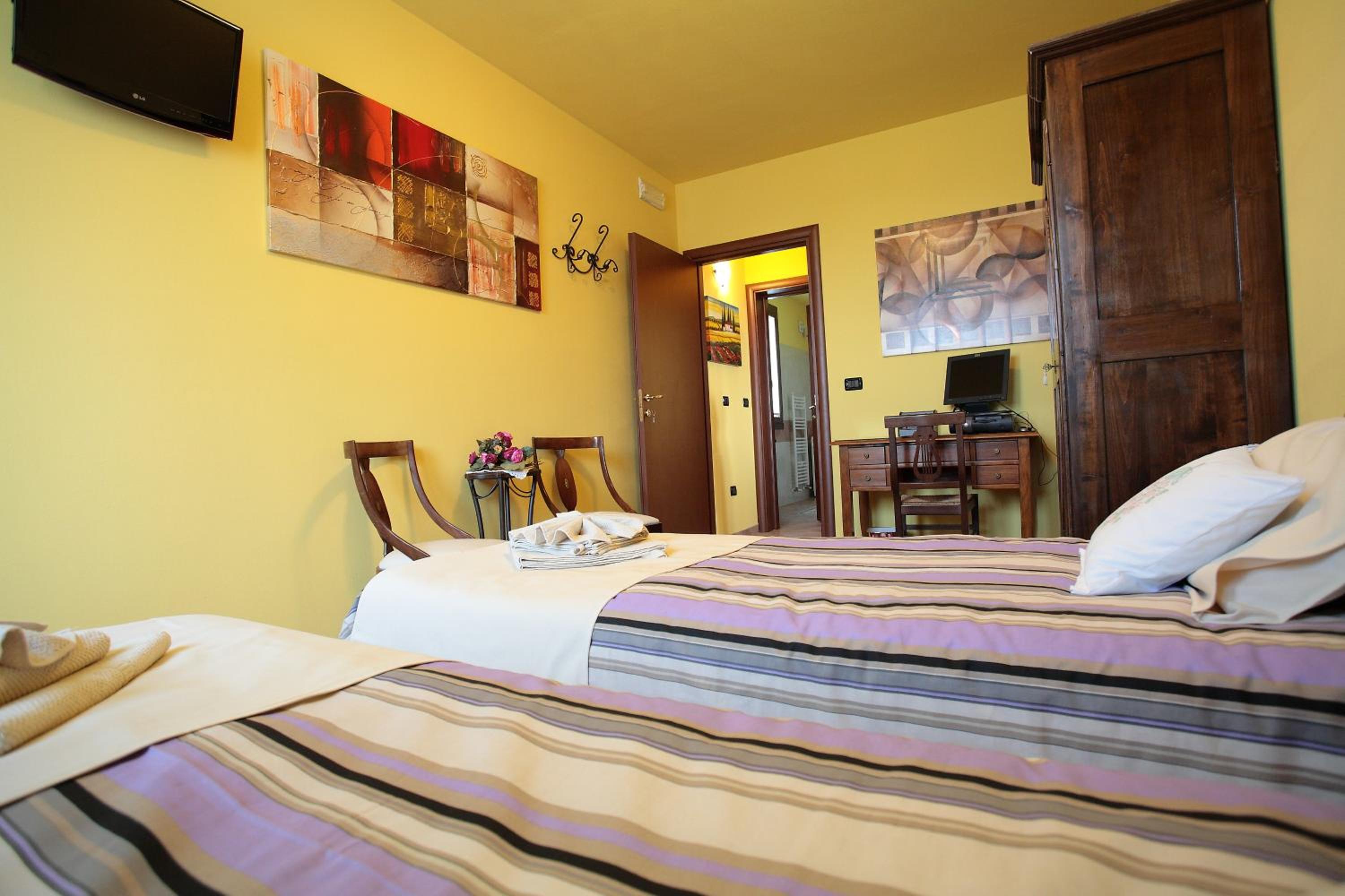 Casa di Campagna B&B La Corte Ferrara