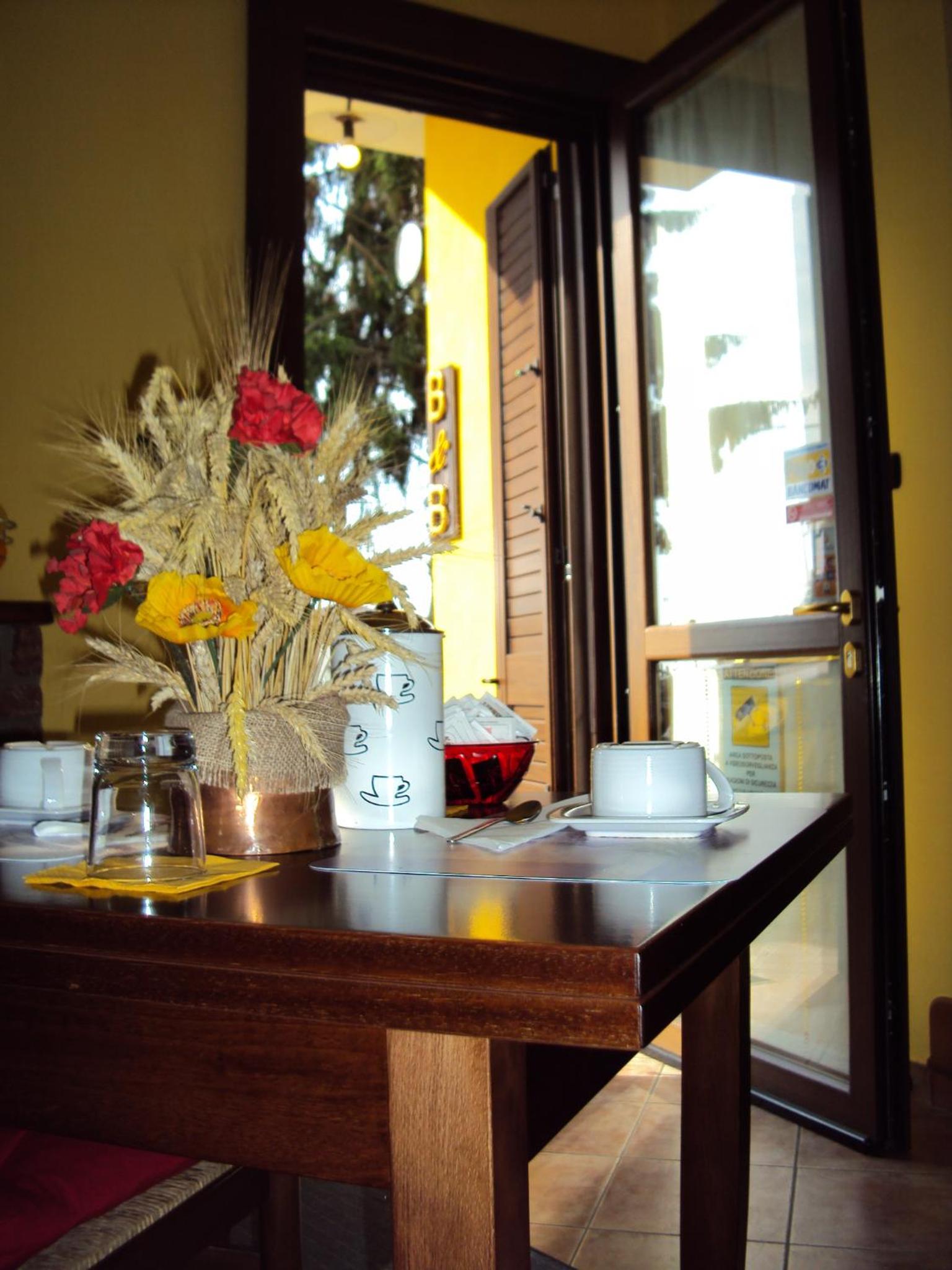 Casa di Campagna B&B La Corte Ferrara