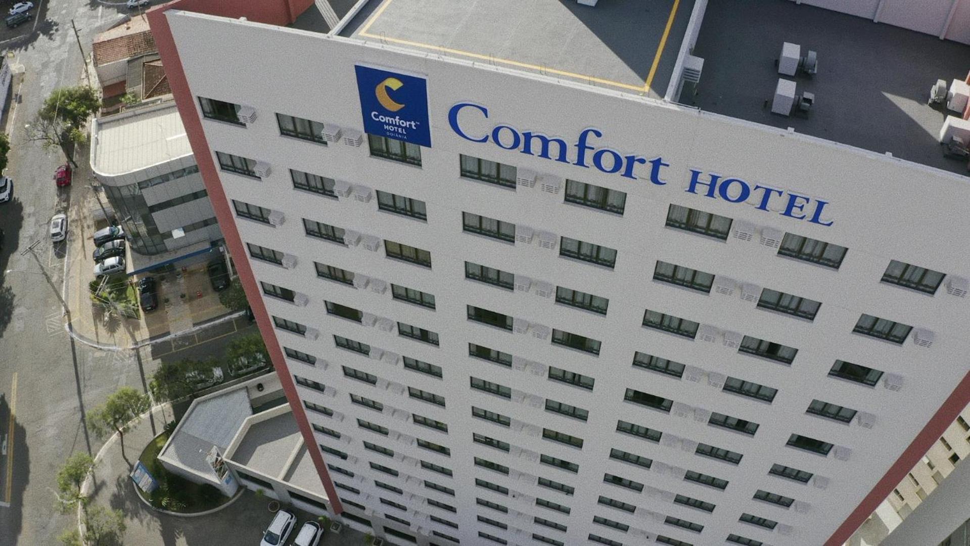 Hotel Comfort Hotel Goiânia - Image 1