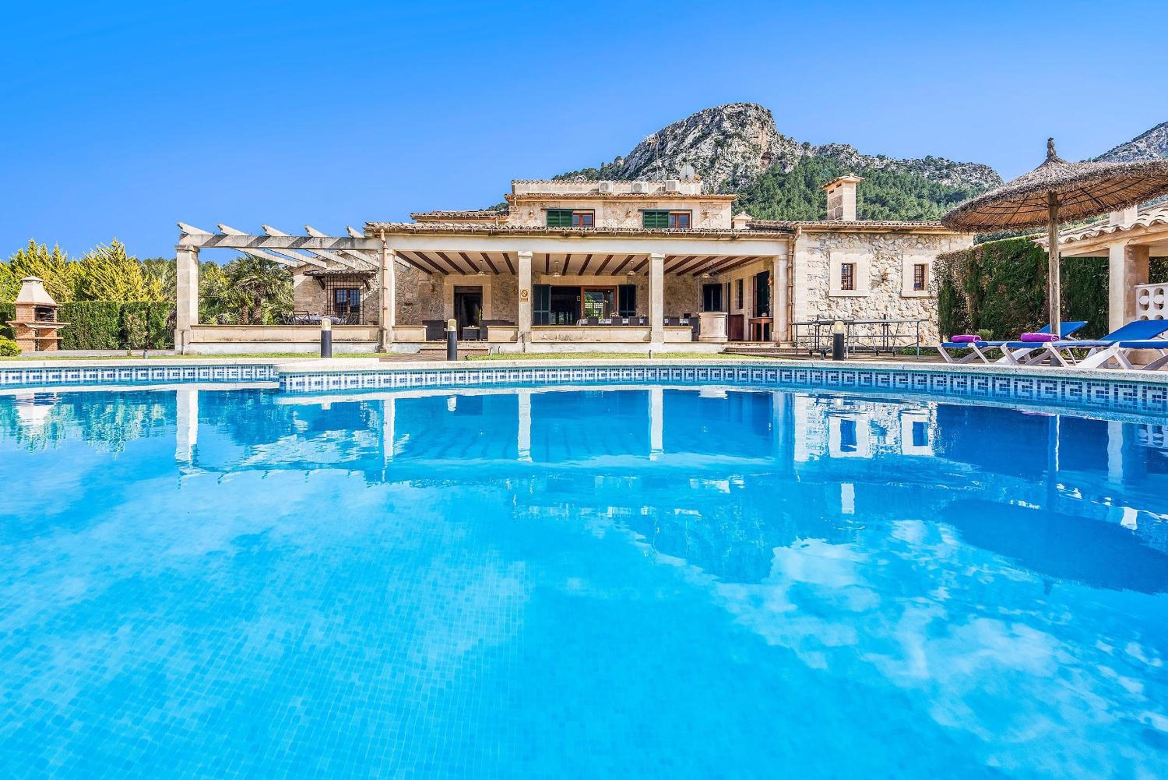 Villa RAFALET view 3