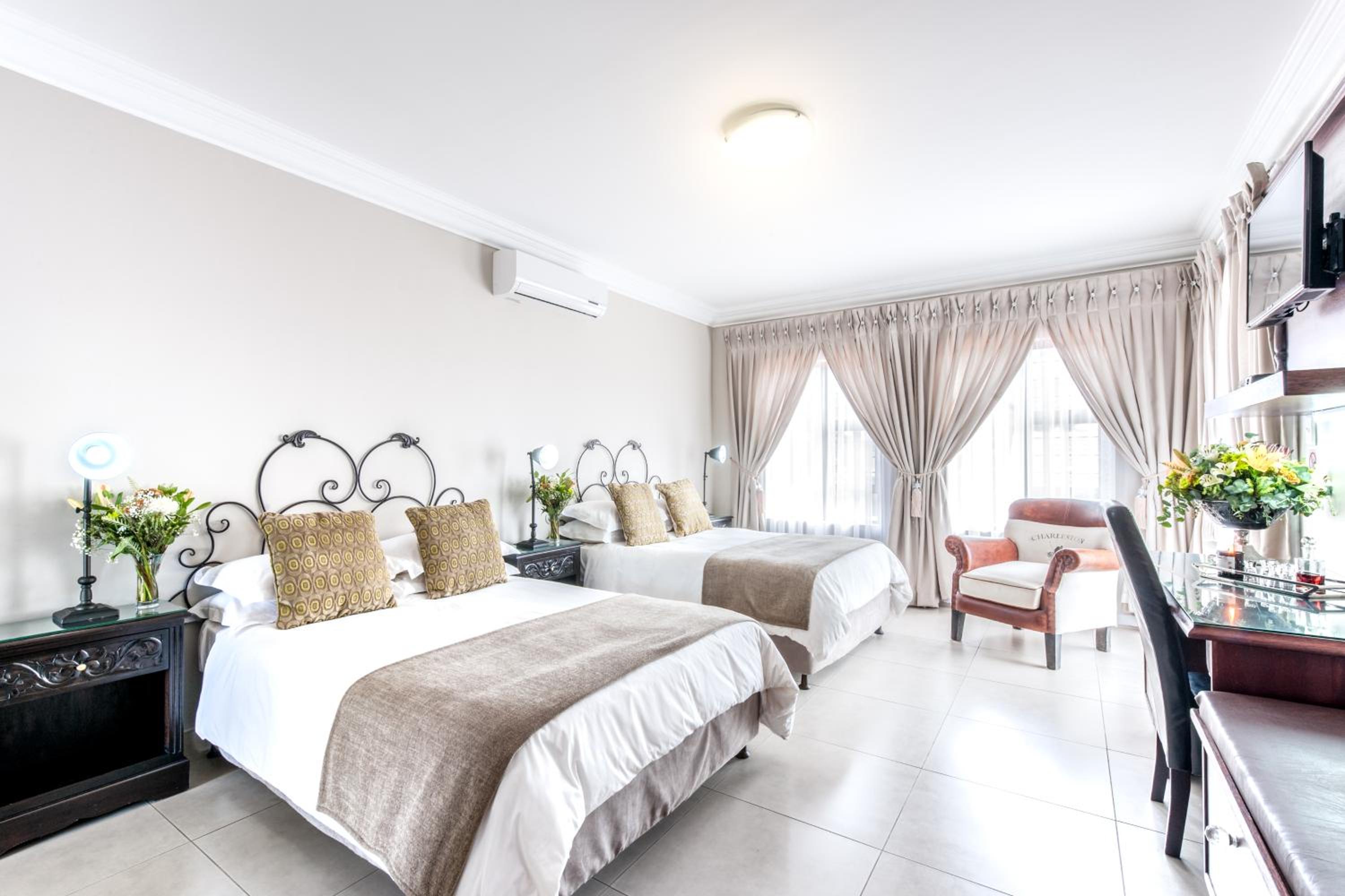 Adato Guesthouse