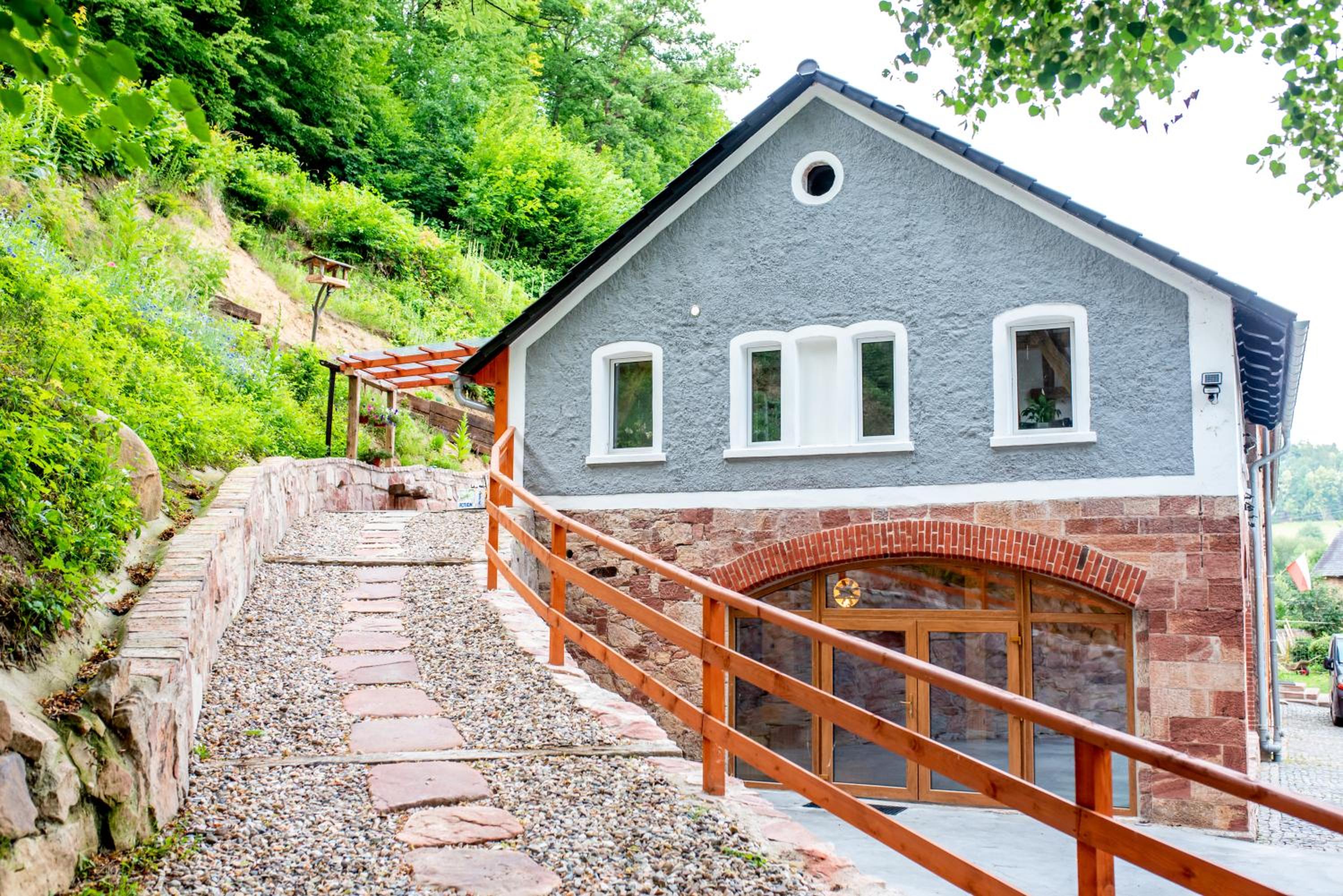 Photo 56
