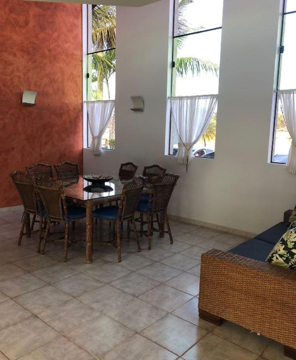 Casa Família, 10 lugares, Piscina, Próx Praia Pernambuco, Guarujá