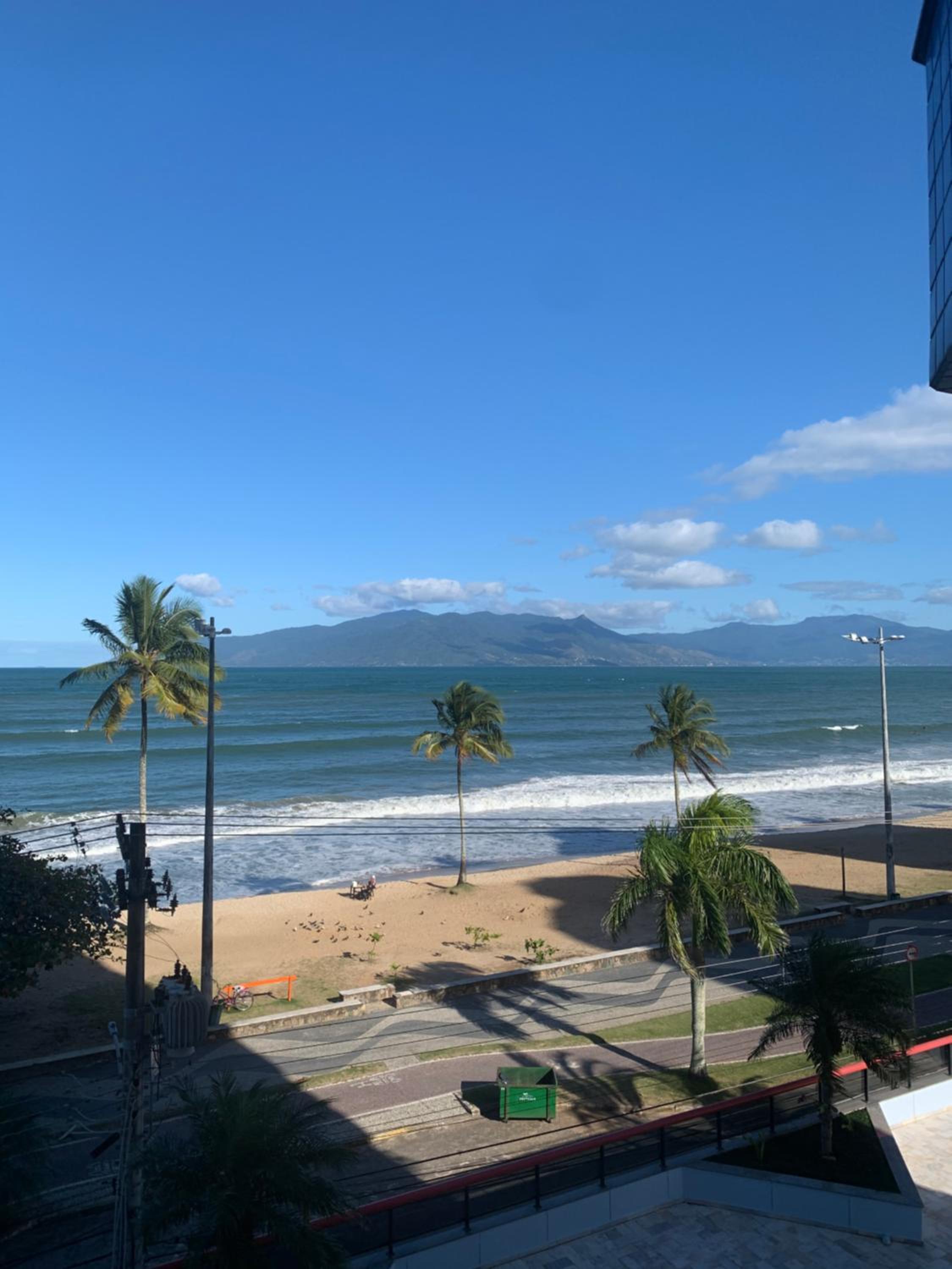 Martim de Sá de frente pro mar