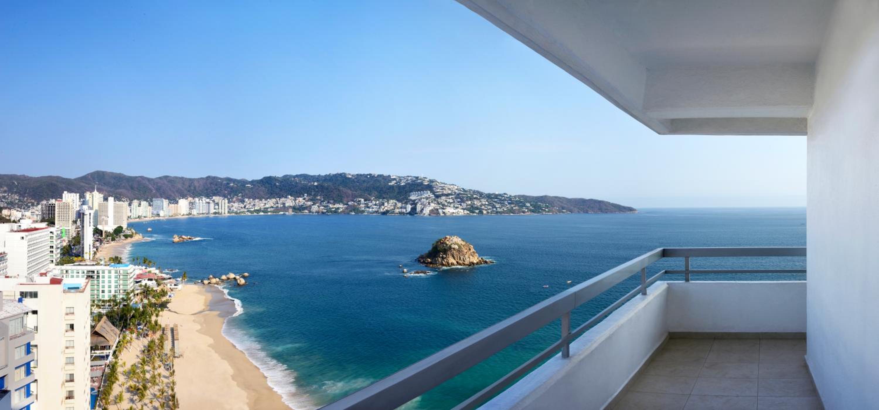 Acapulco Vacations - HS HOTSSON Hotel Acapulco - Property Image 2