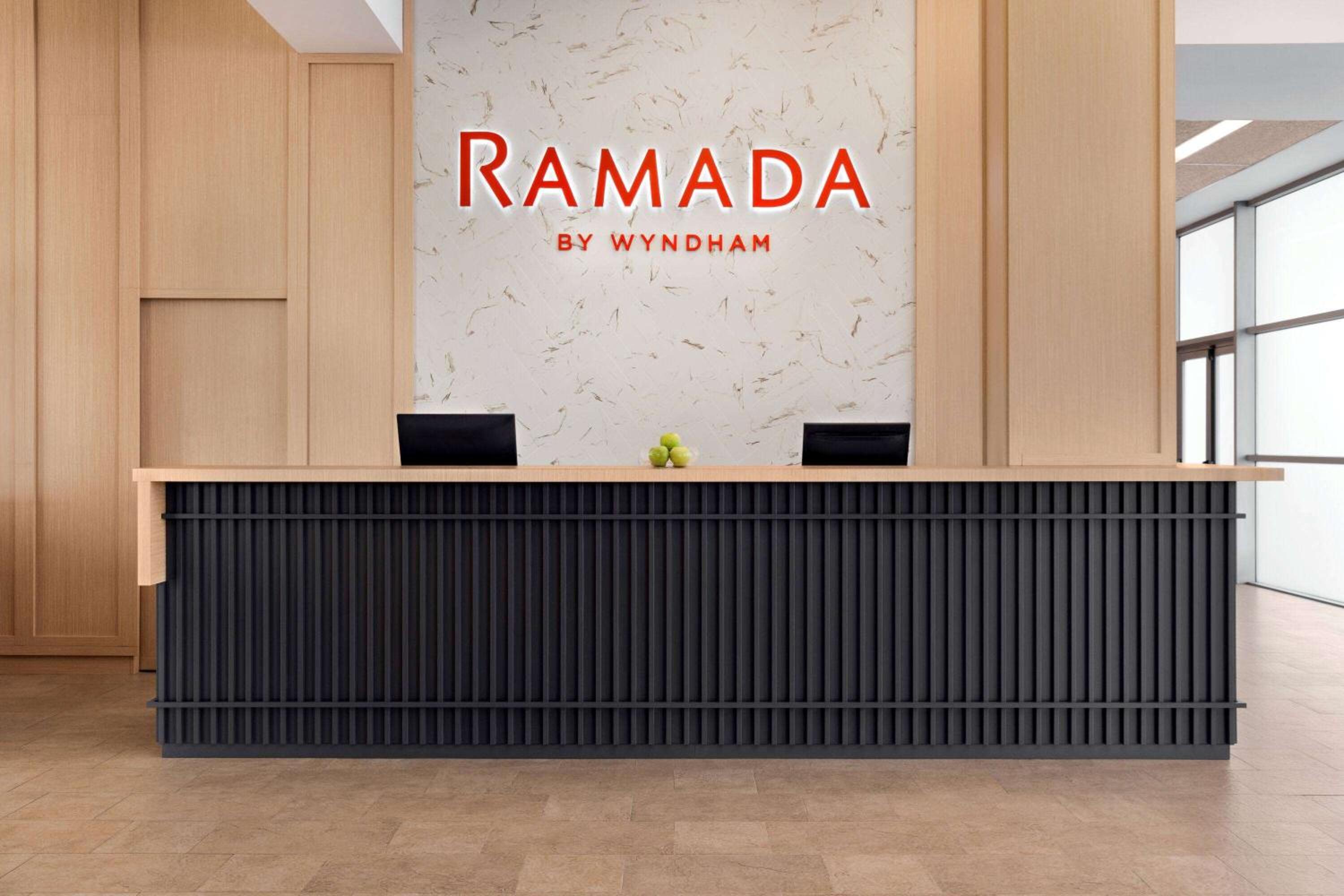 Getafe Vacations - Ramada by Wyndham Madrid Getafe - Property Image 2