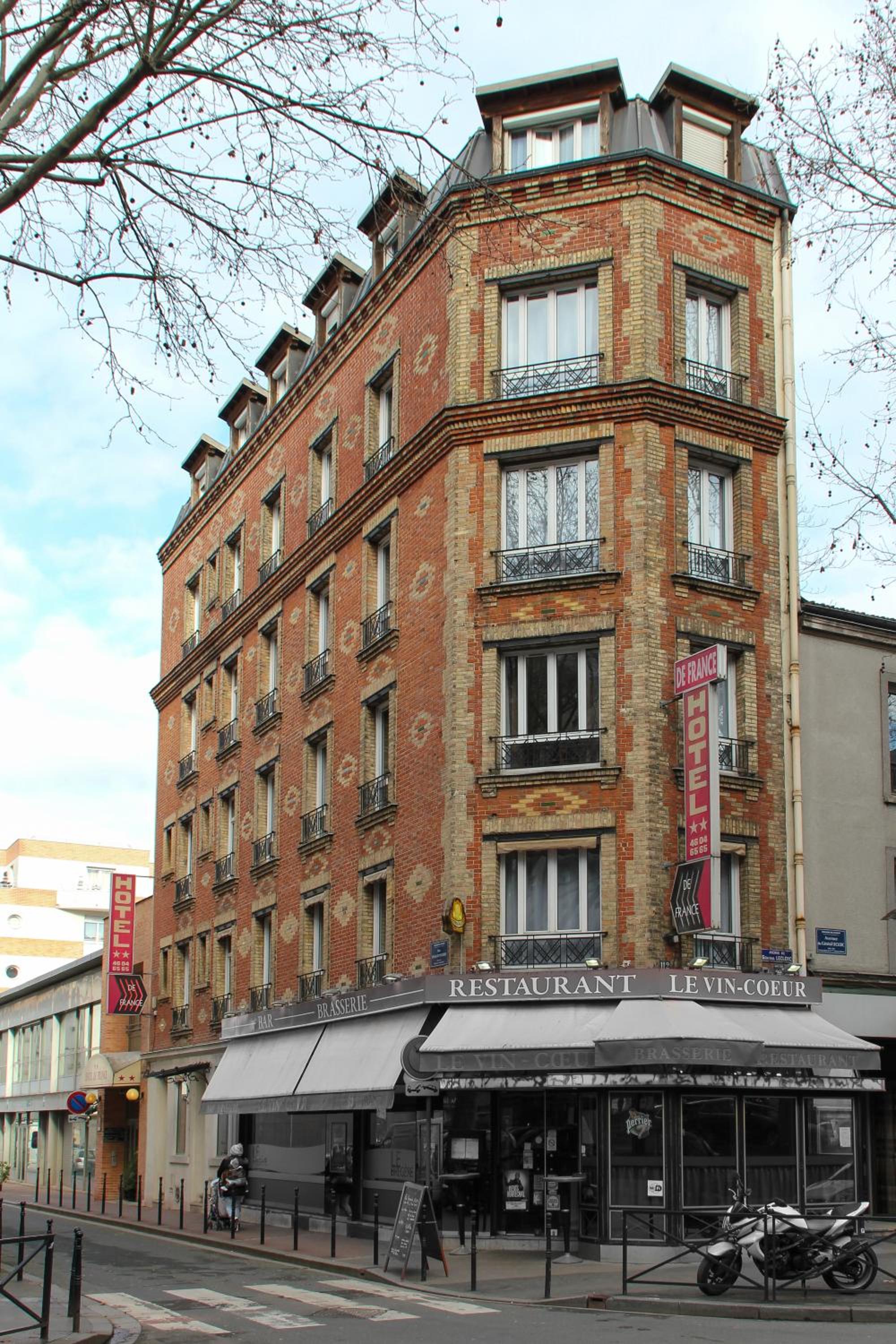 Boulogne-Billancourt Vacations - Hotel De France - Property Image 8