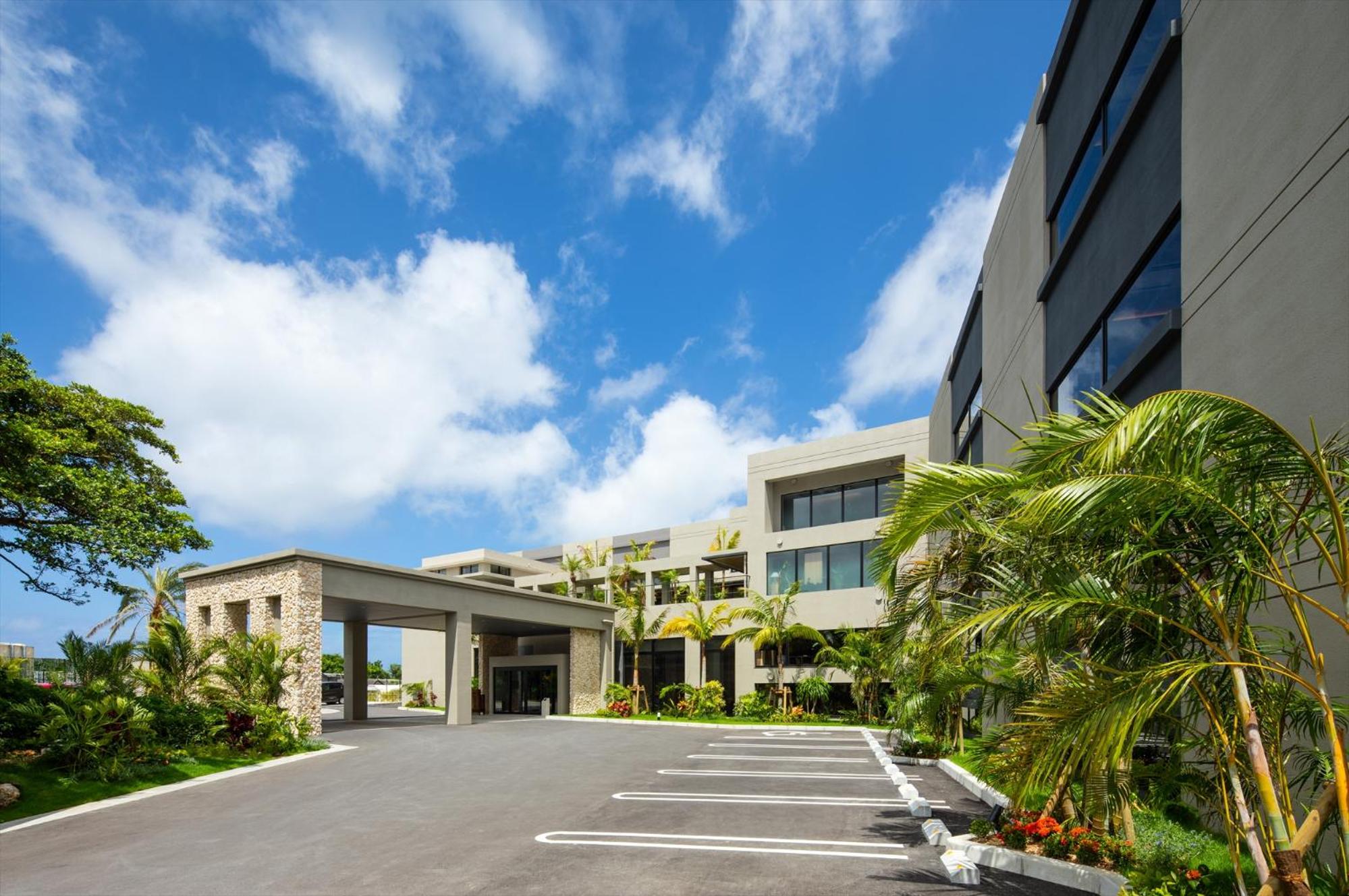 Hotel Glamday Style Okinawa Yomitan Hotel & Resort