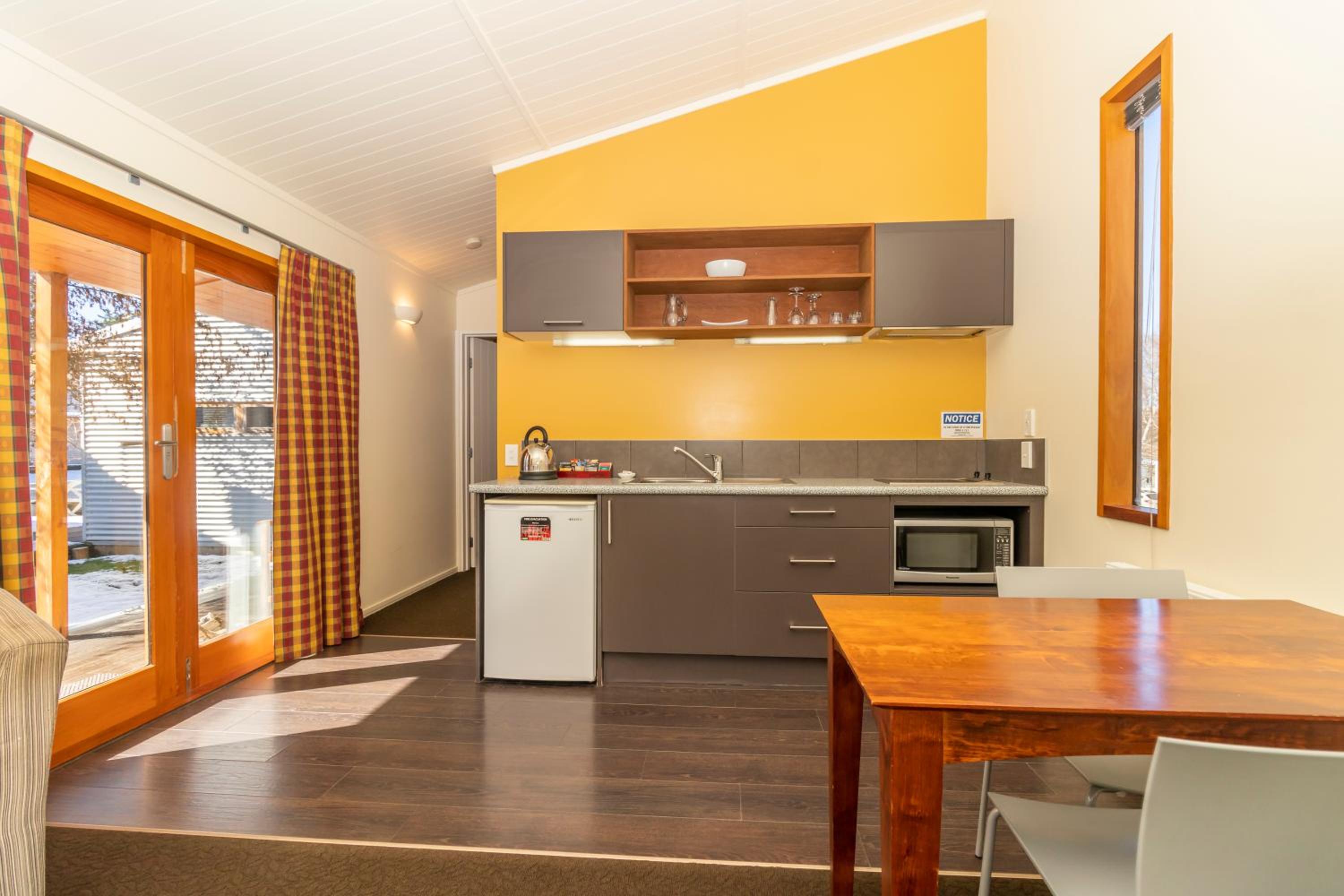 Naseby Apartments
