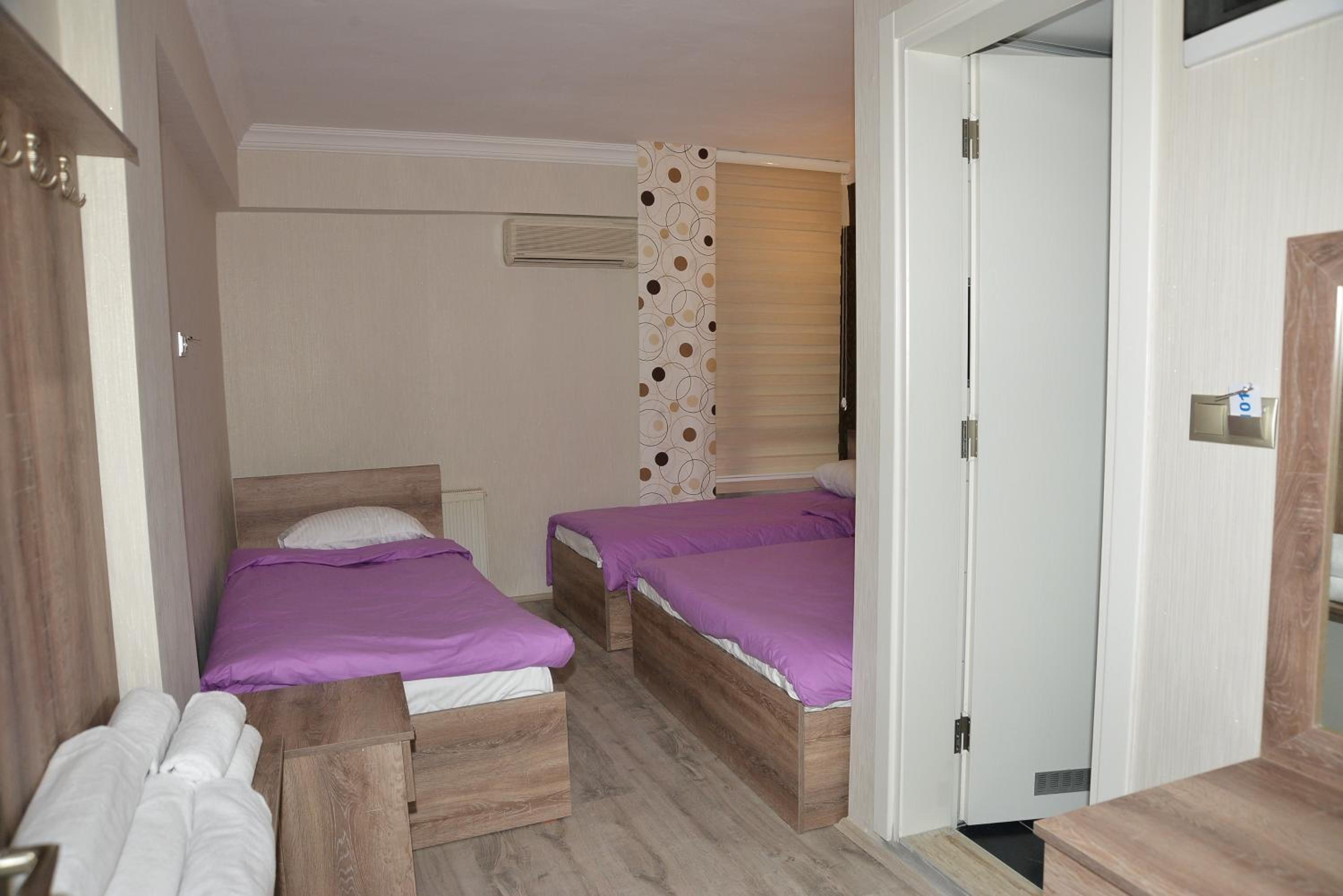 Ozbay Motel