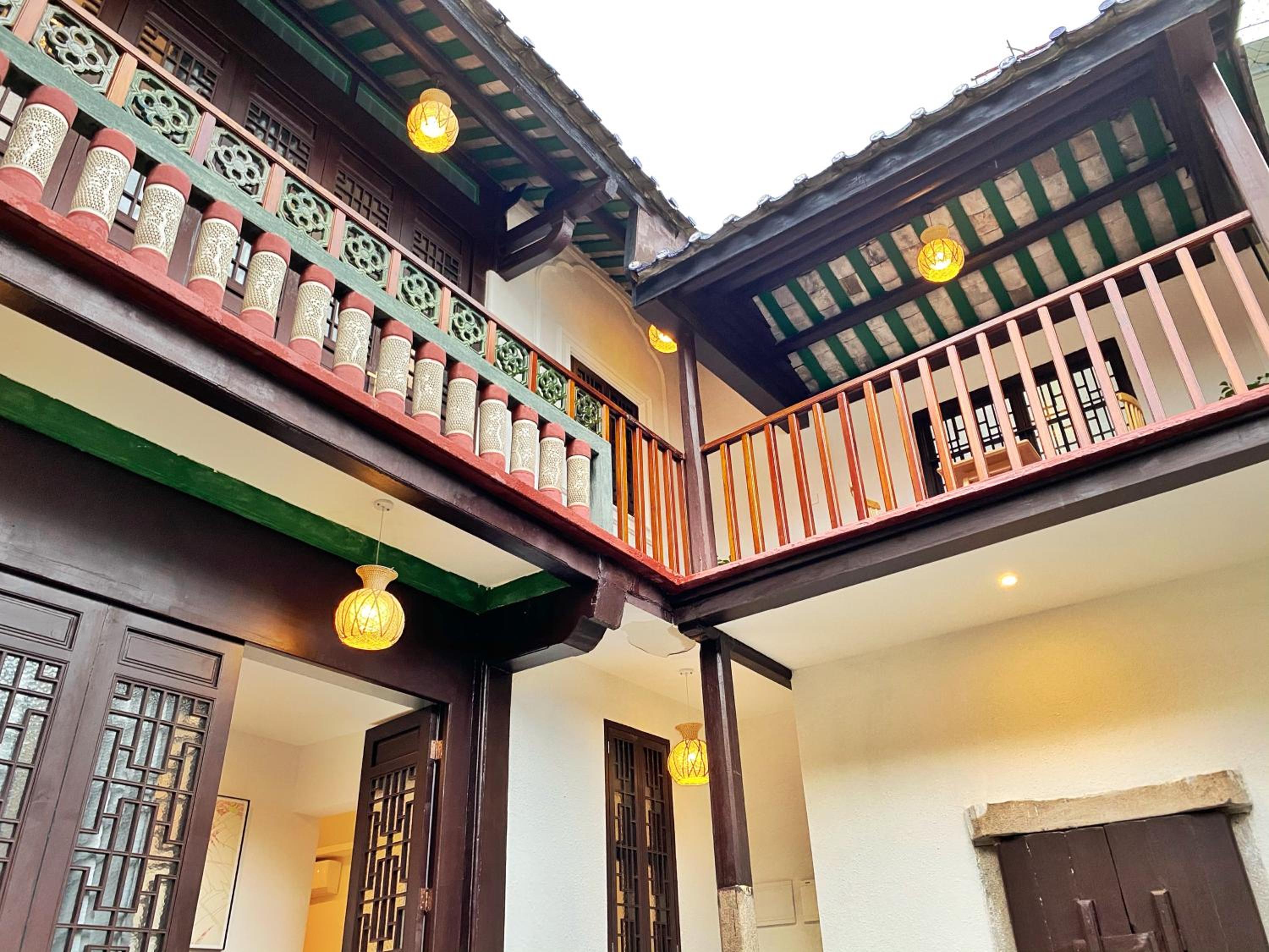 Chaozhou Hello Inn