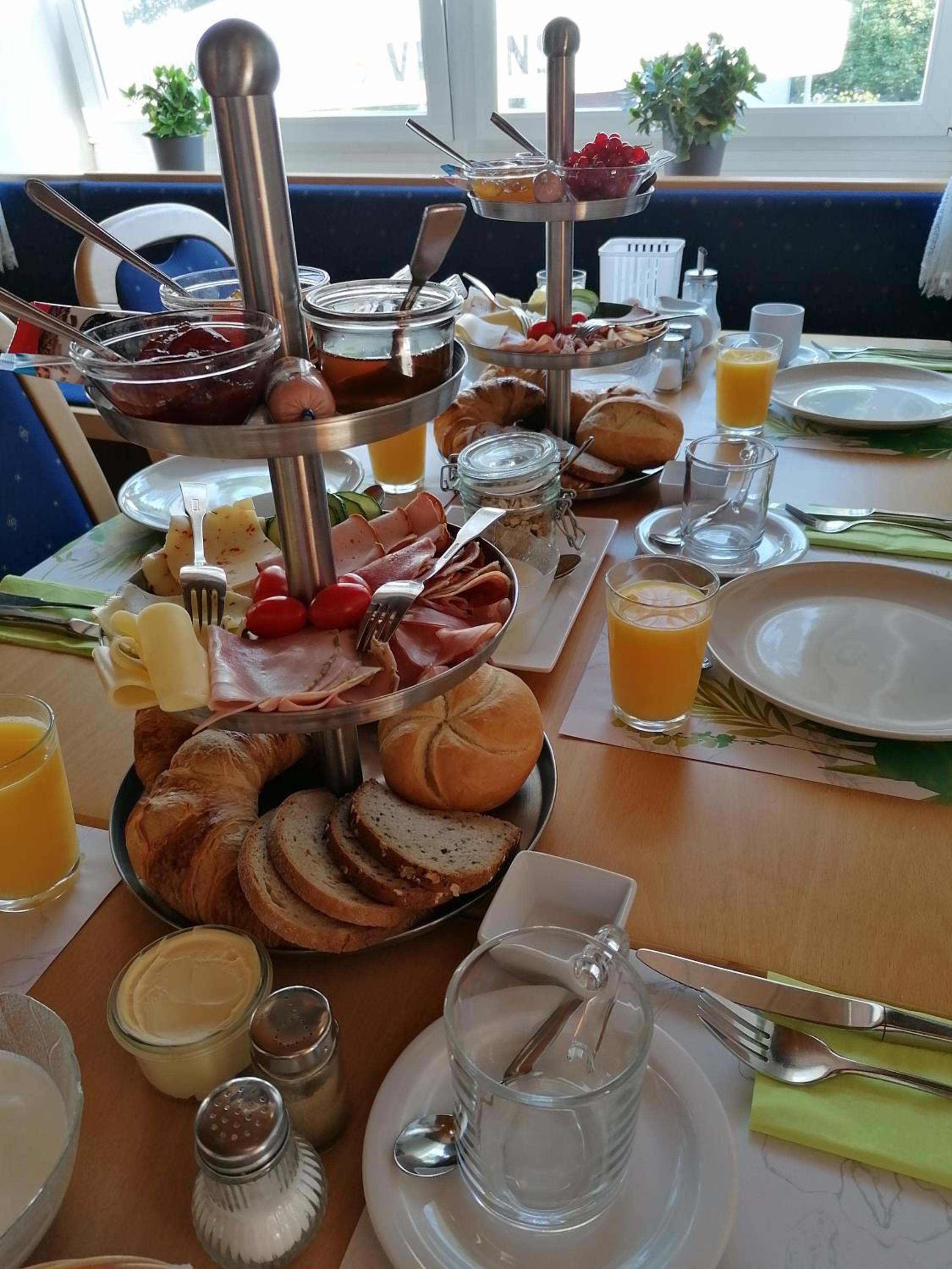 Pension Waldschloß