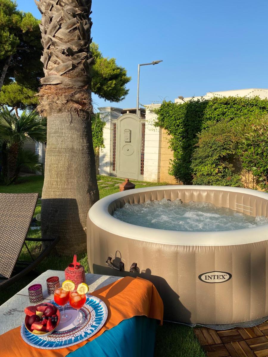 Jacuzzi