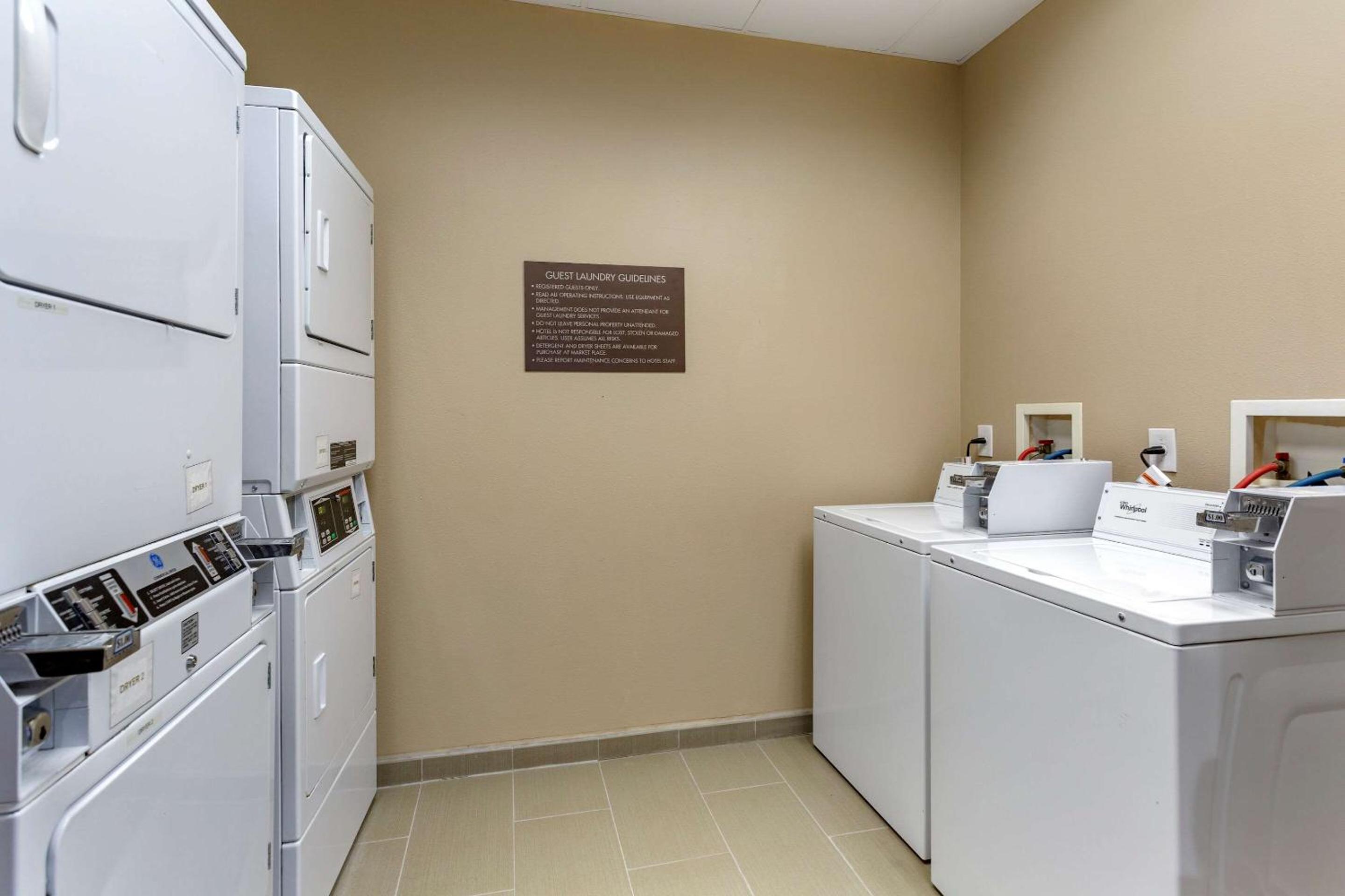 Comfort Suites Clarksville near Governors Square Mall