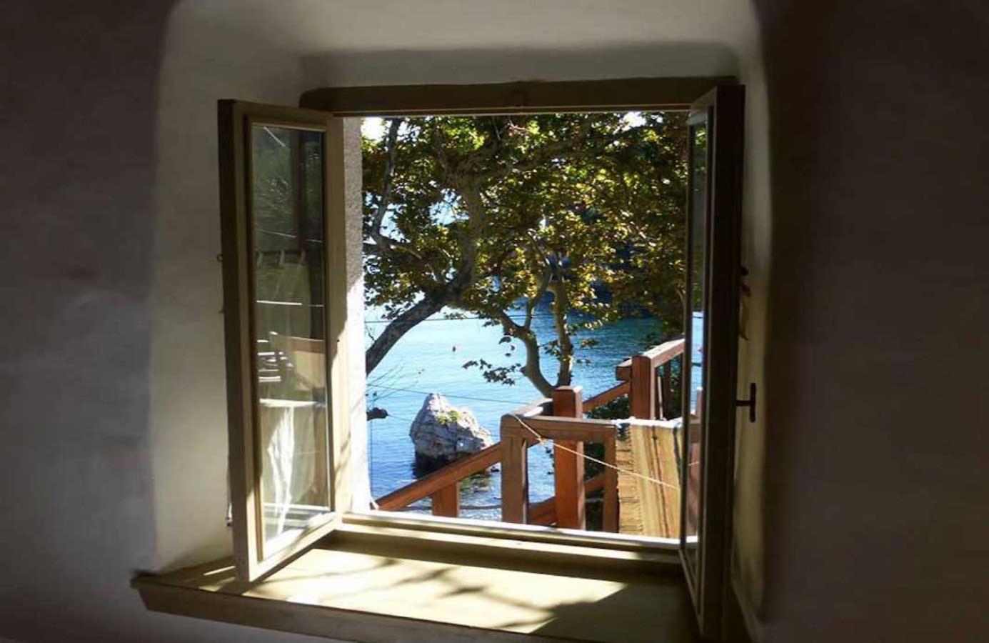 Ghermaniko Guesthouse