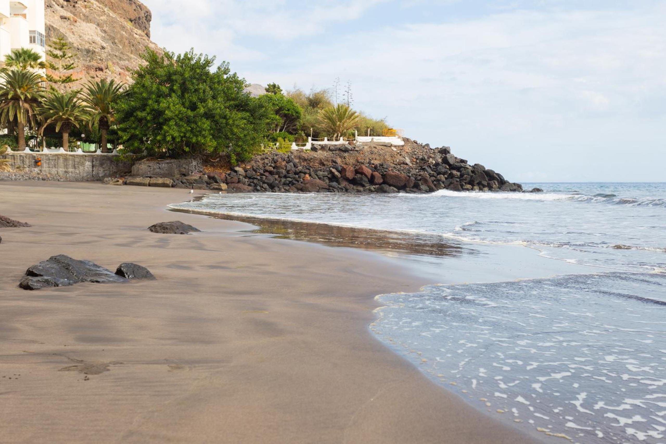 Little Beach Paradise Las Gaviotas view 5