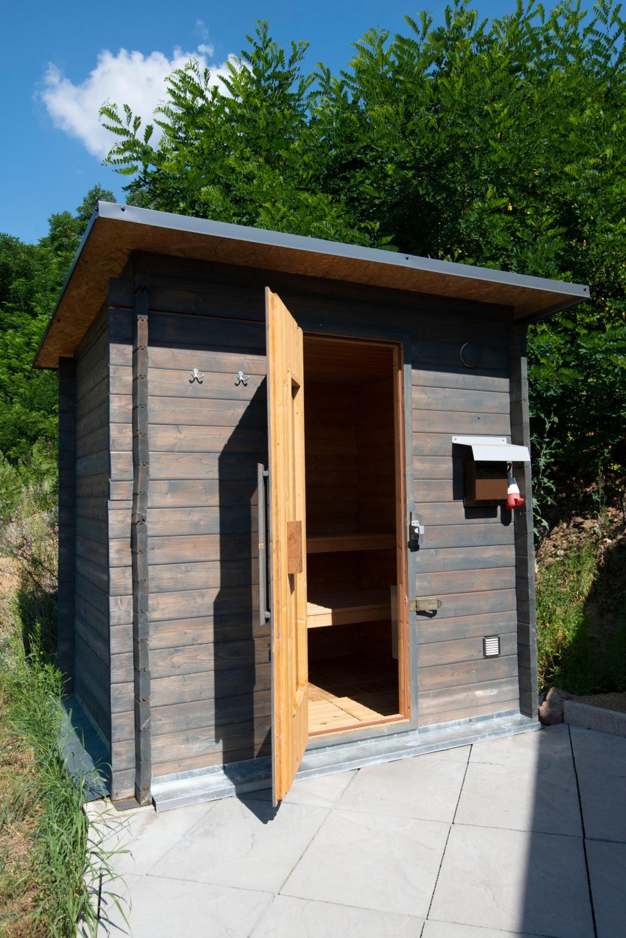 Wellness bungalov - vodní nádrž Slapy - 40km od Prahy