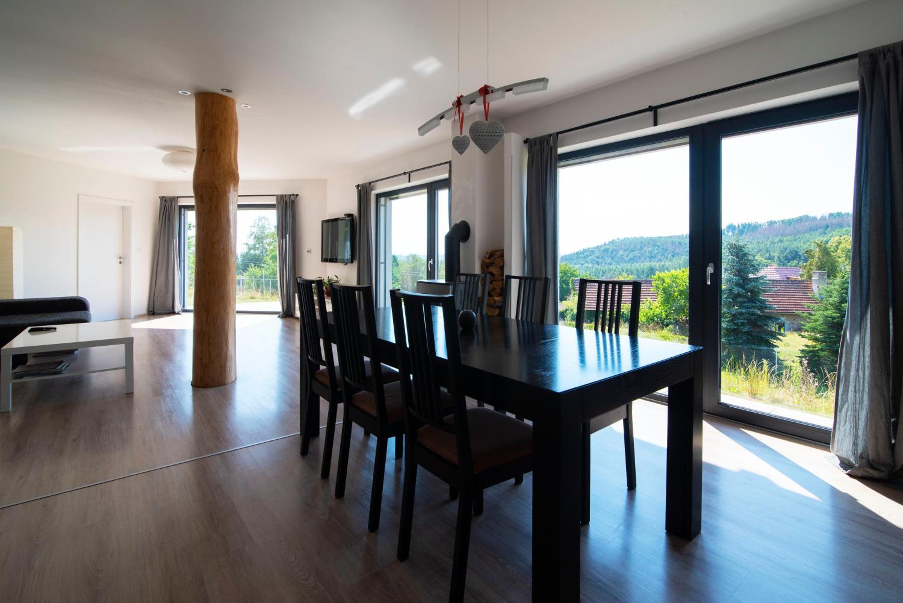 Wellness bungalov - vodní nádrž Slapy - 40km od Prahy