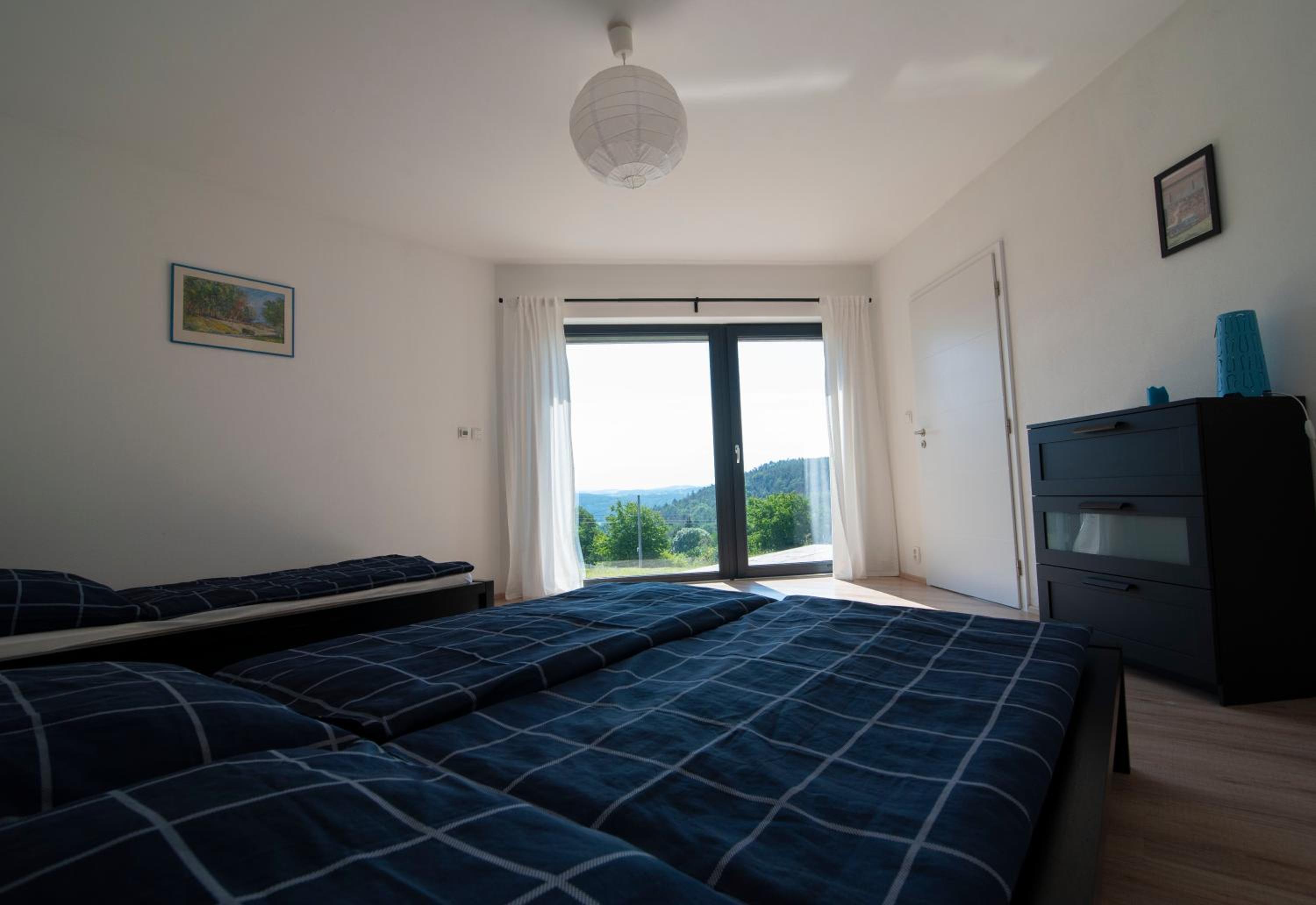 Wellness bungalov - vodní nádrž Slapy - 40km od Prahy